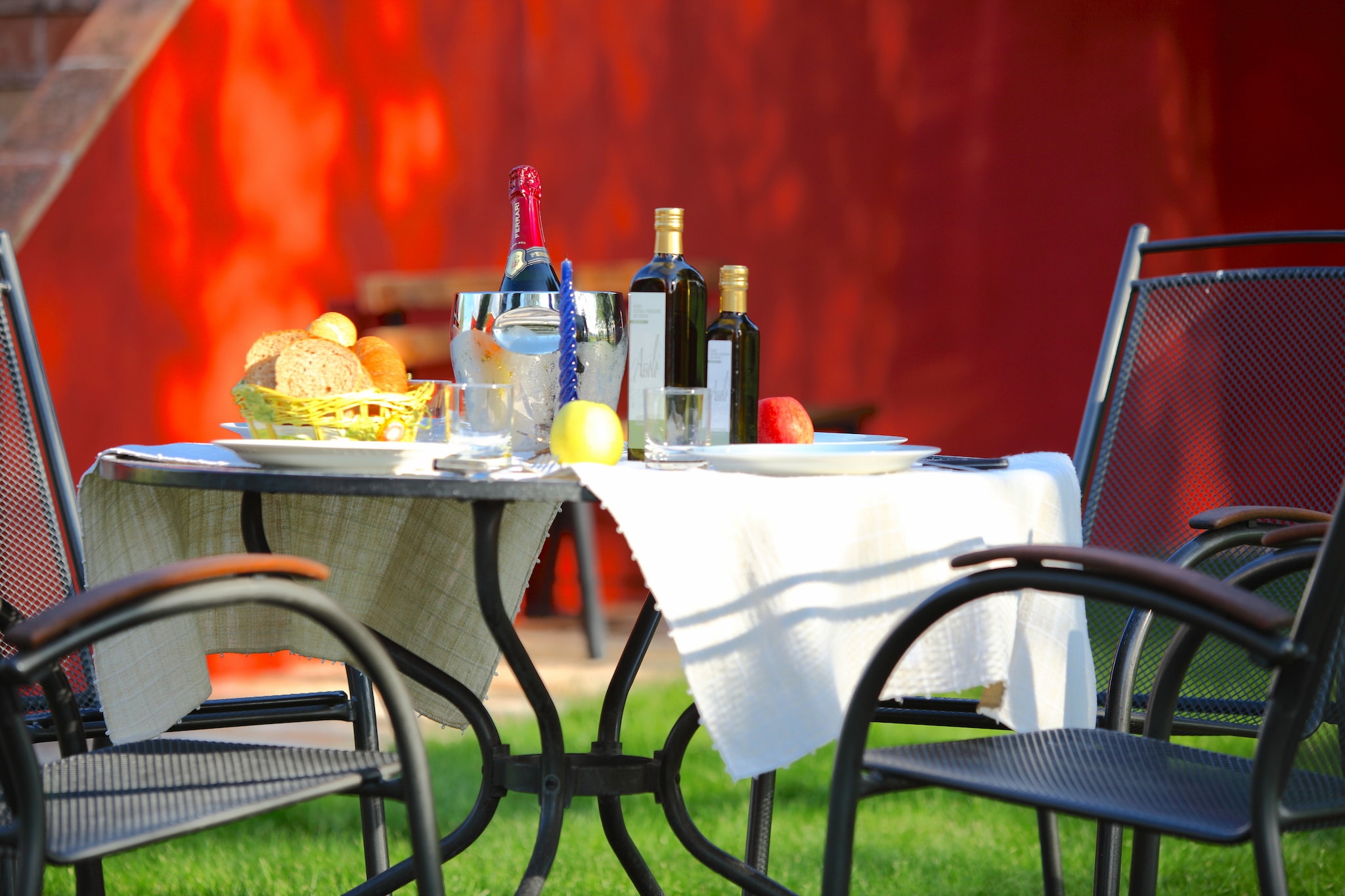 Acquatino Due-Terrasse/Balkon