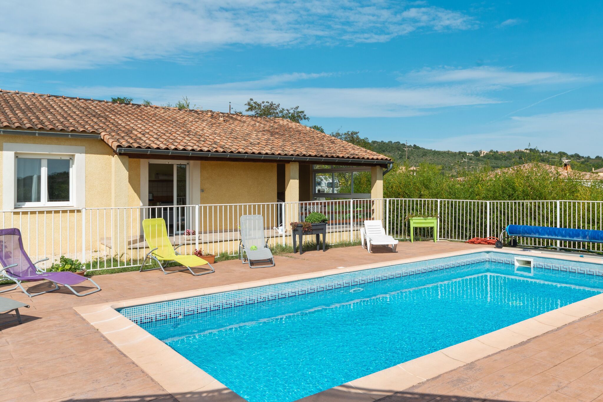 Landelijk vakantiehuis in Ardèche met groot privézwembad
