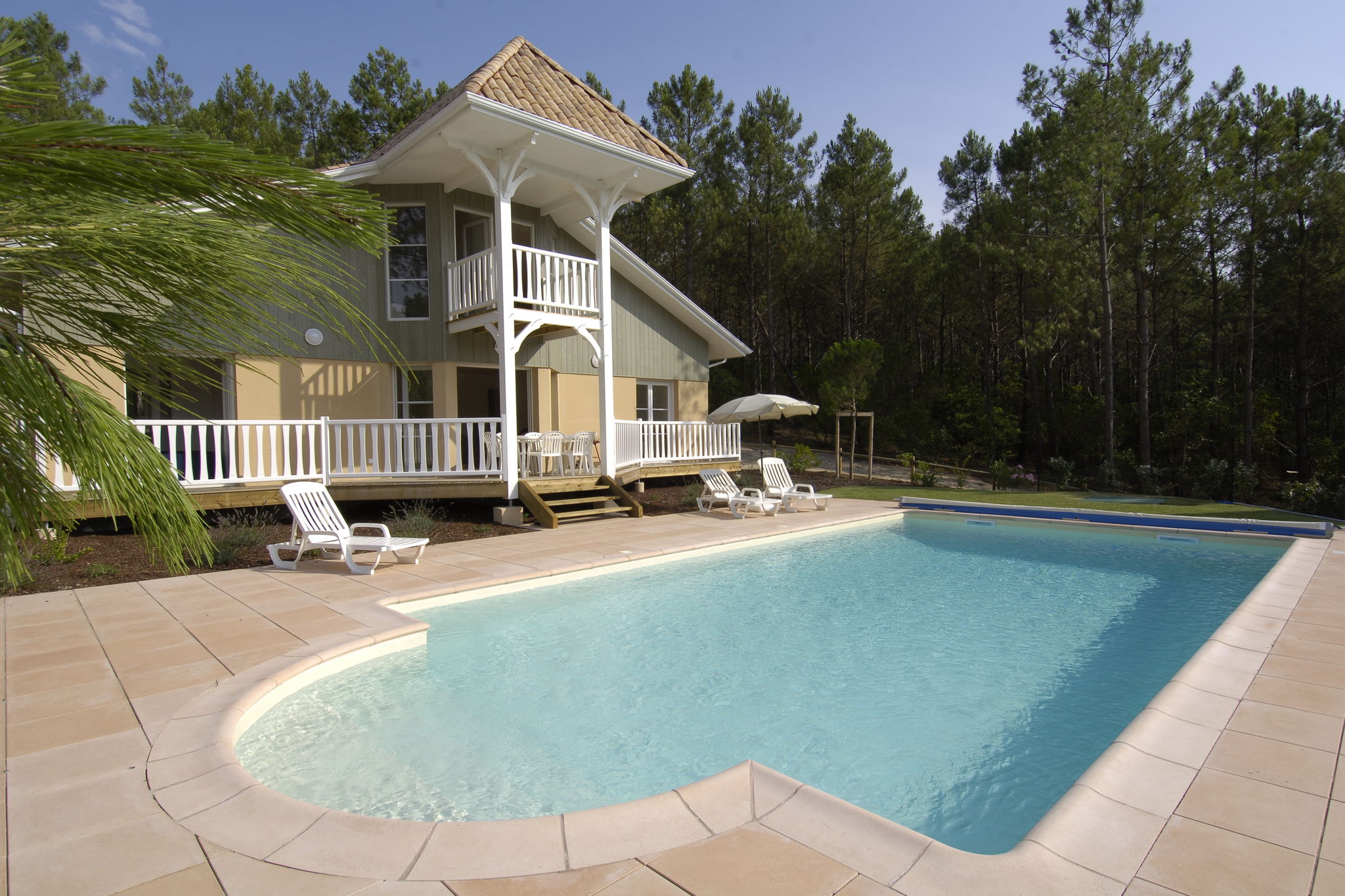 Villa luxueuse avec piscine privée à 2, 2 km de la mer