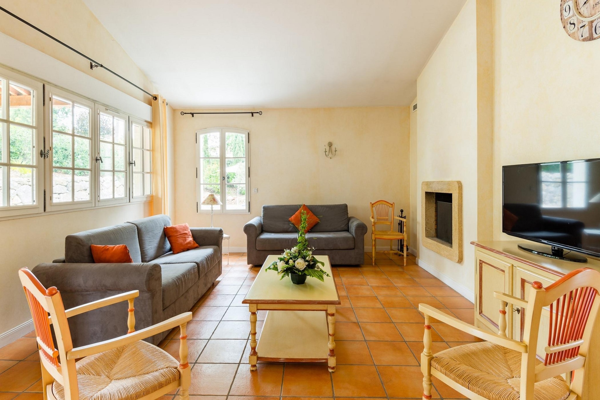Domaine de Fayence 6-Living room