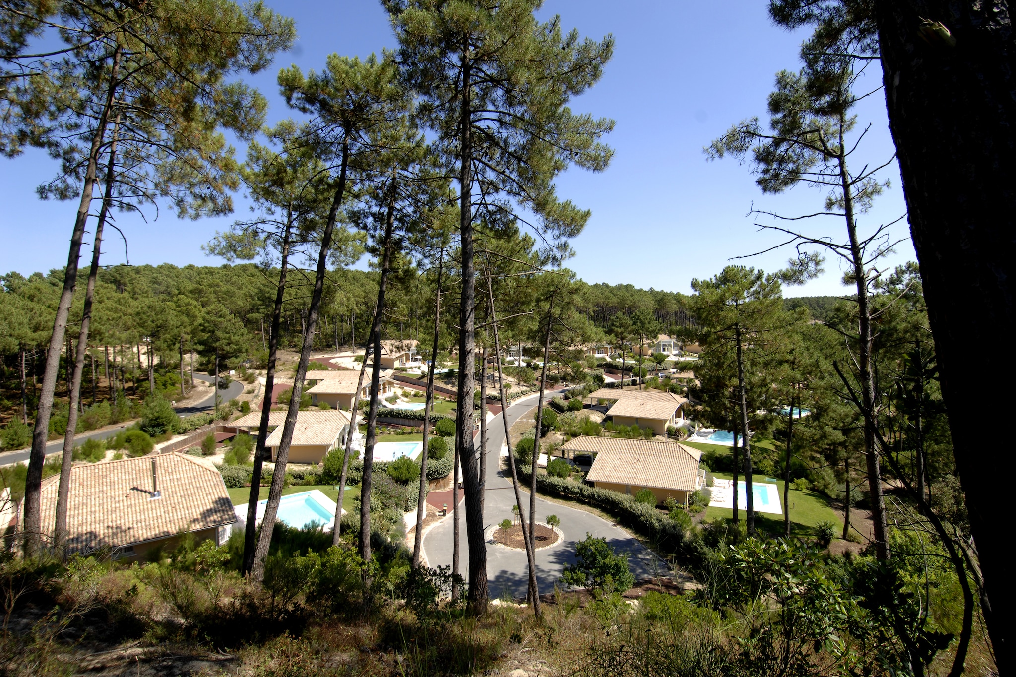 Villa luxueuse avec cheminée à 2 km de la mer