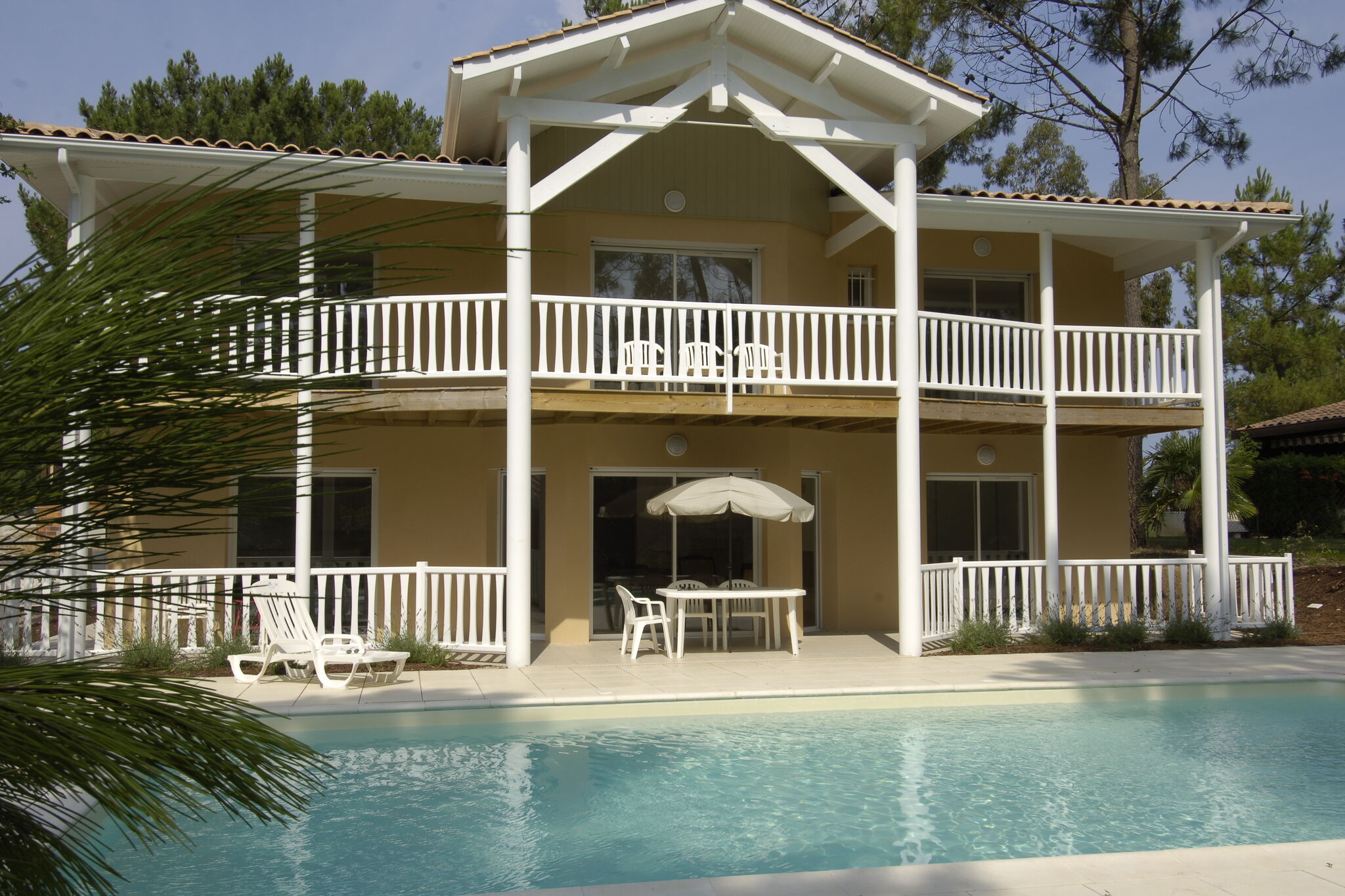 Schöne Villa mit privatem Pool in Lacanau-Océan
