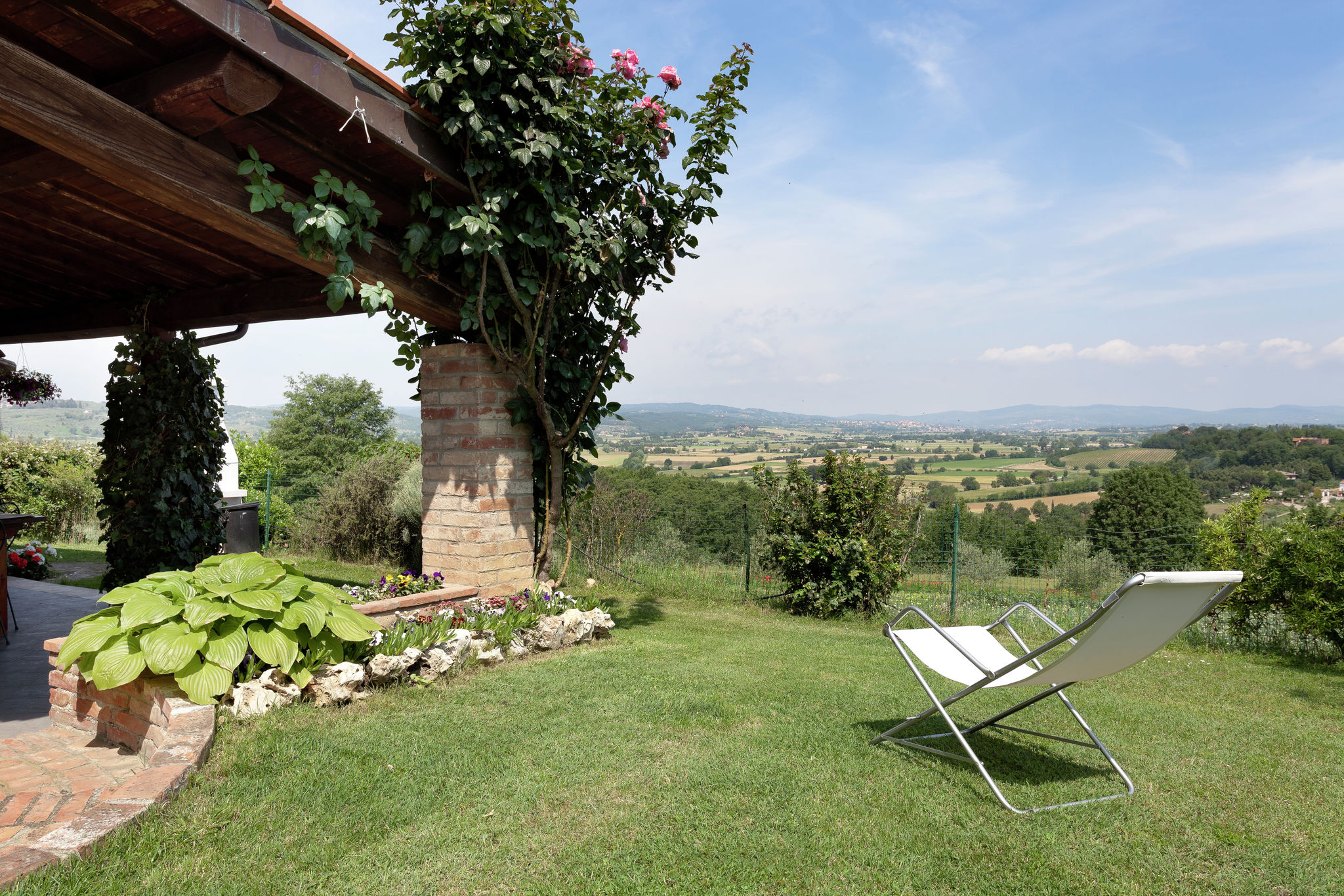 Tranquil Home in Foiano della Chiana with Terrace