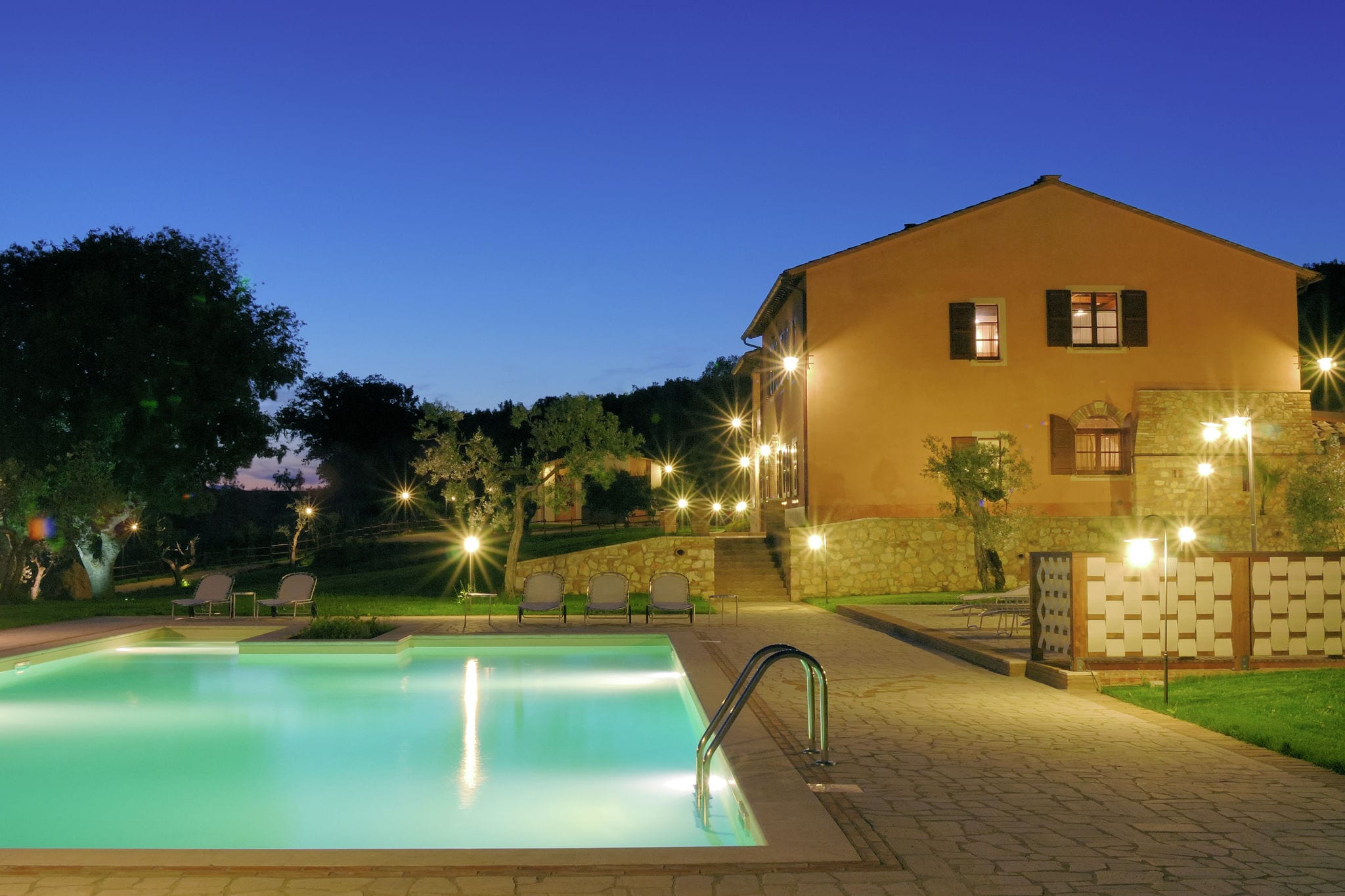 Appartement élégant avec piscine à 1 heure de Rome
