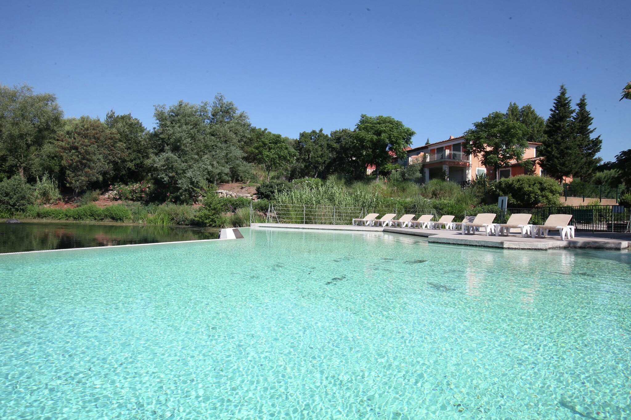Cozy apartment in the beautiful fortified town Grimaud