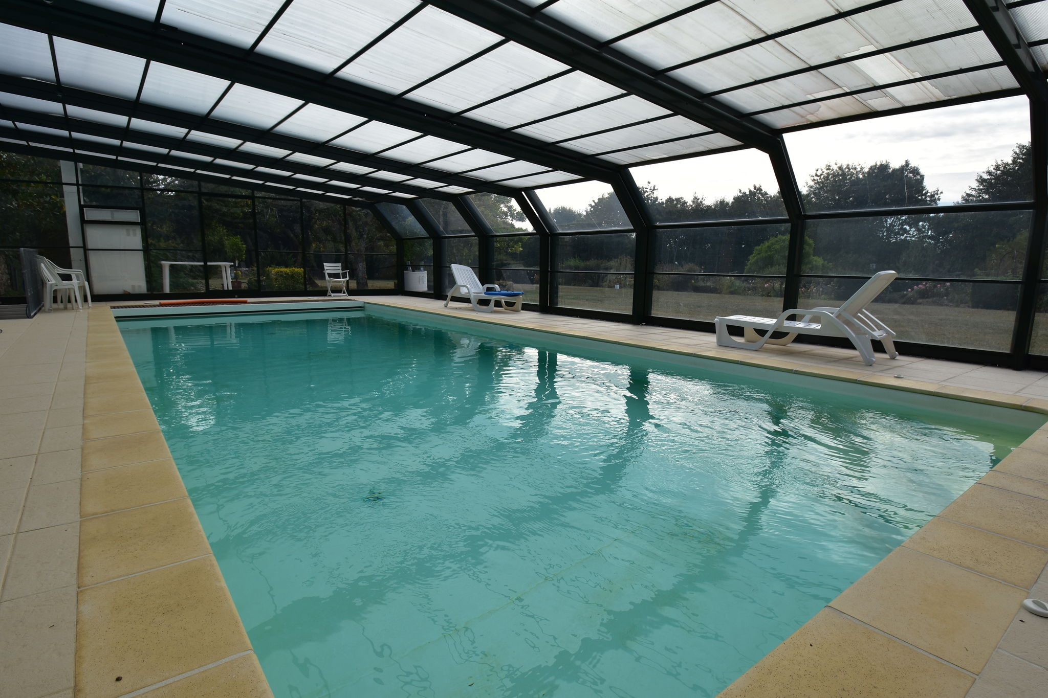 Gemütliches Ferienhaus in Lamonzie-Montastruc mit Pool