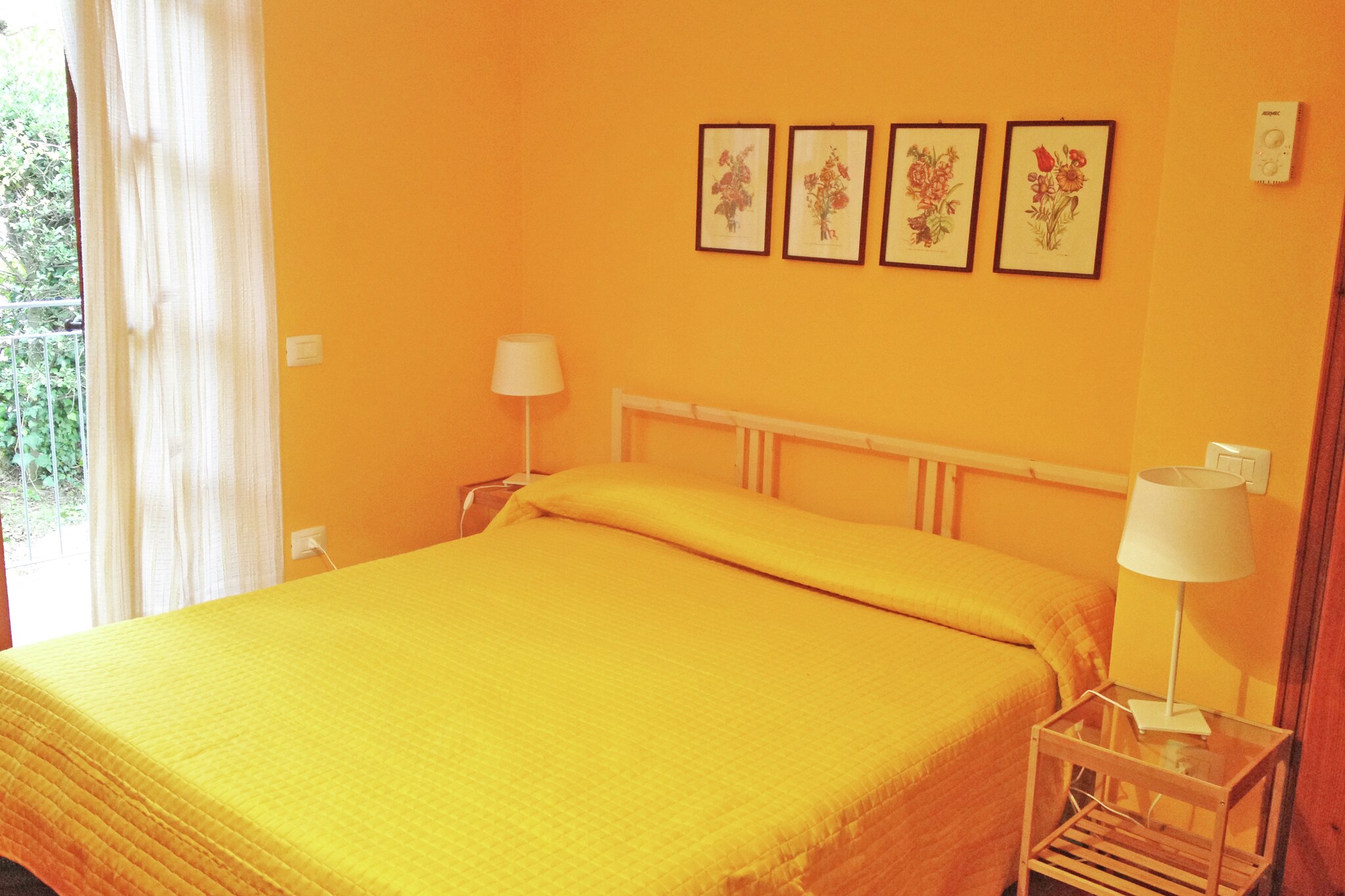 Bed Room