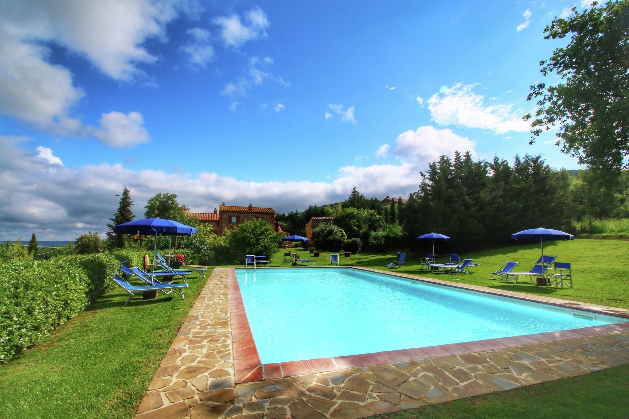 Charmante ferme avec piscine en Toscane