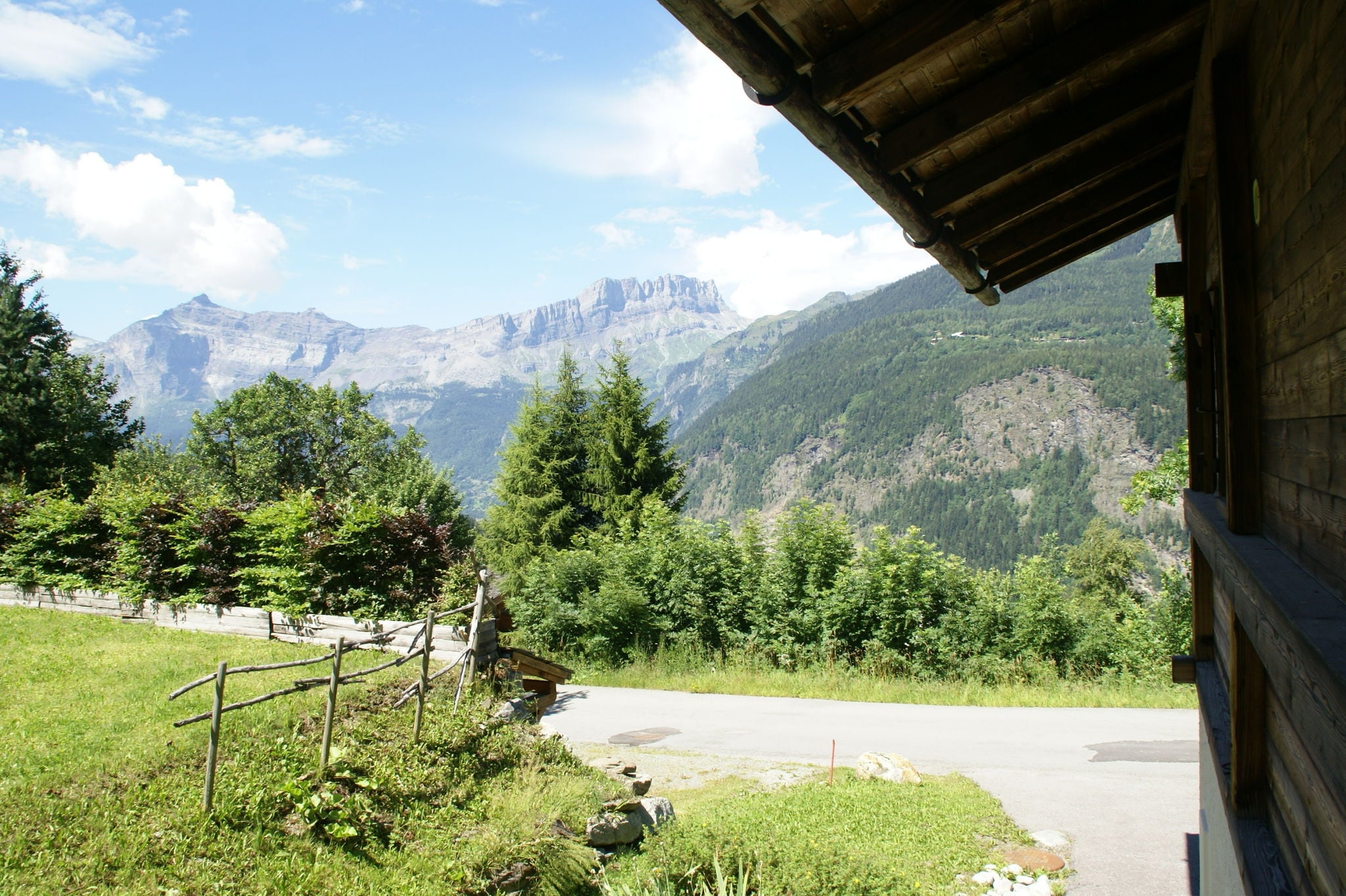 Vredig chalet in de Rhone, Alpen, in de Chamonix vallei