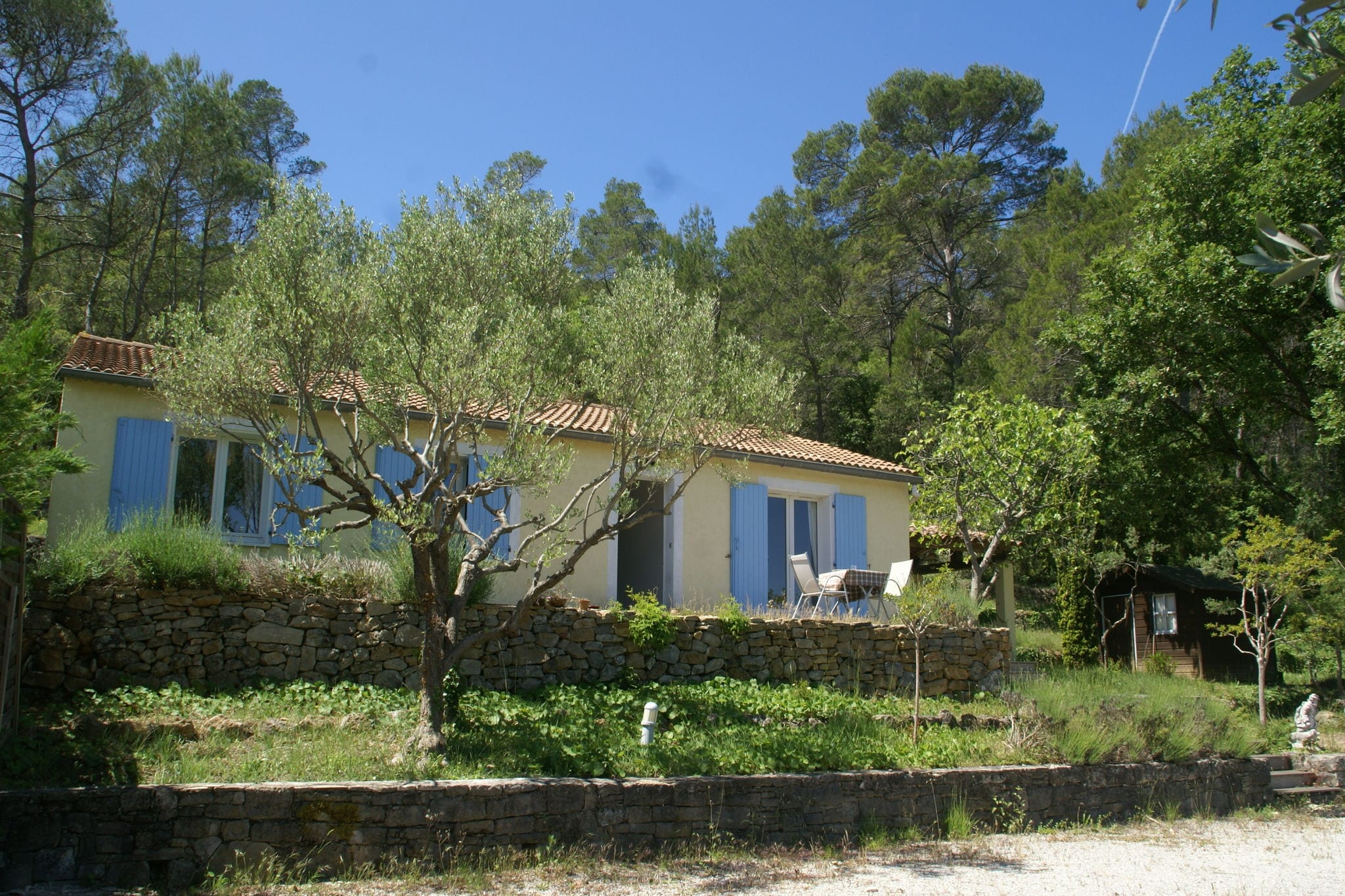 Pretty holiday home with private pool and close to the lovely village Lorgues