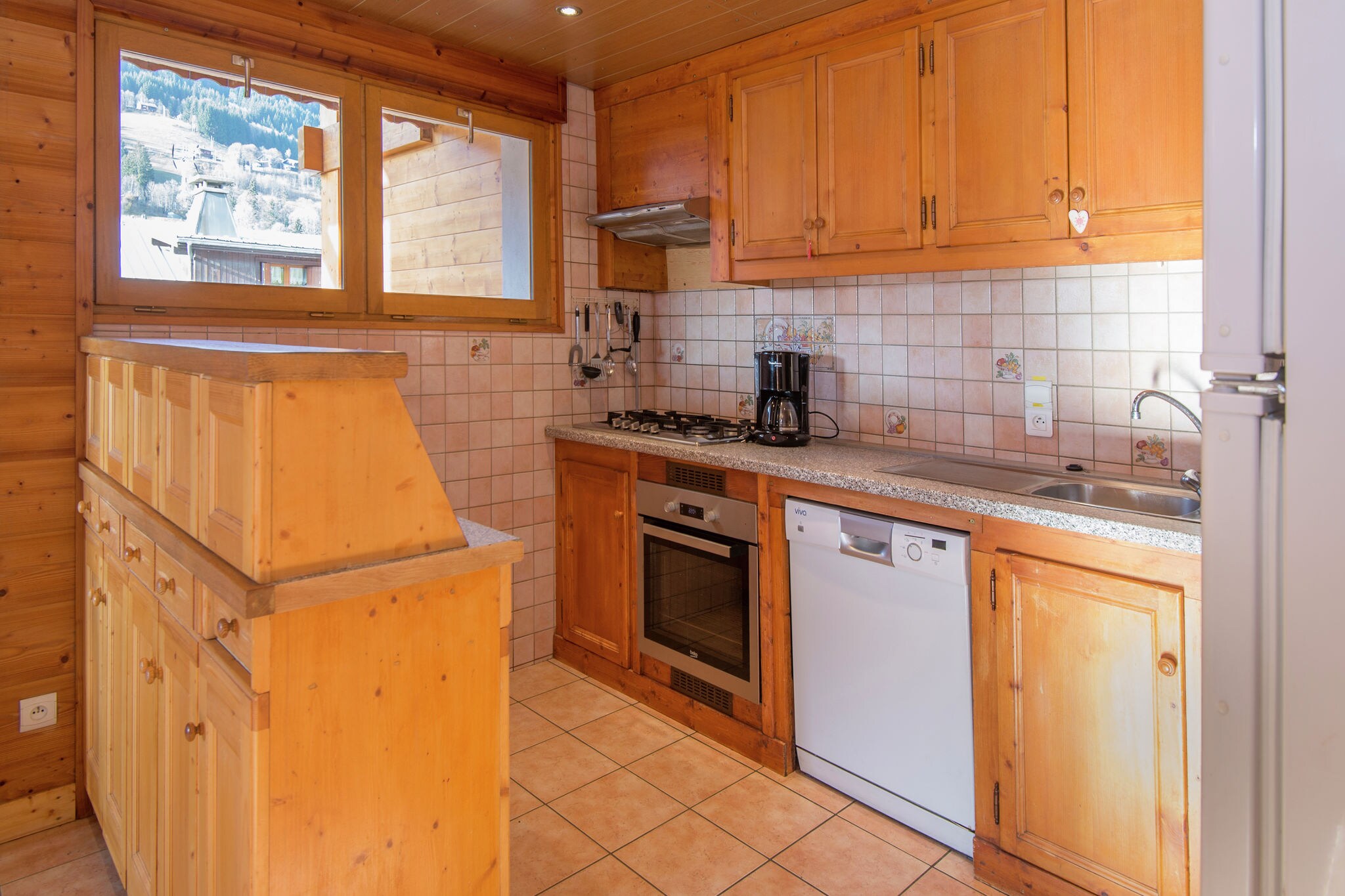 Comfortable detached house for 14 people at the lively Les Gets.