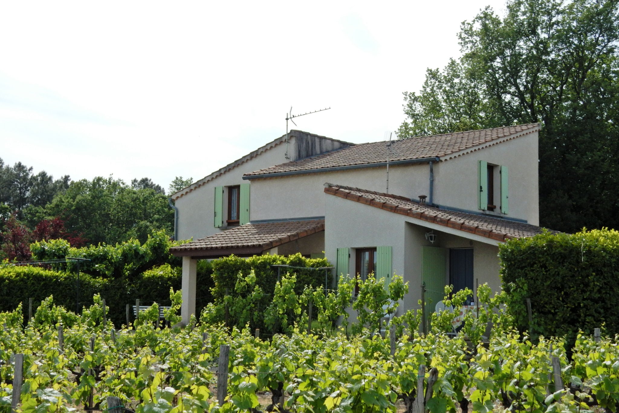 Komfortable Wohnung in Lablachère mit Terrasse in der Ardèche