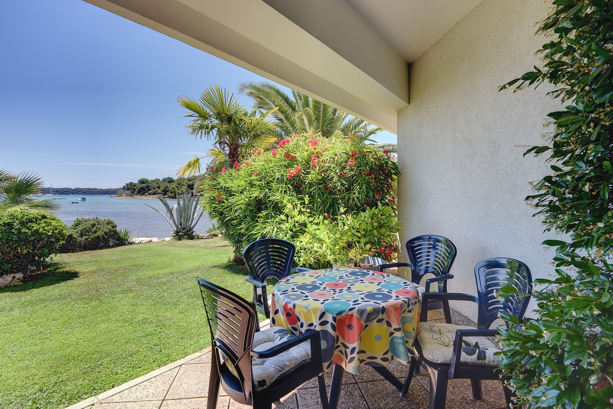 Scenic Apartment with Garden in Medulin