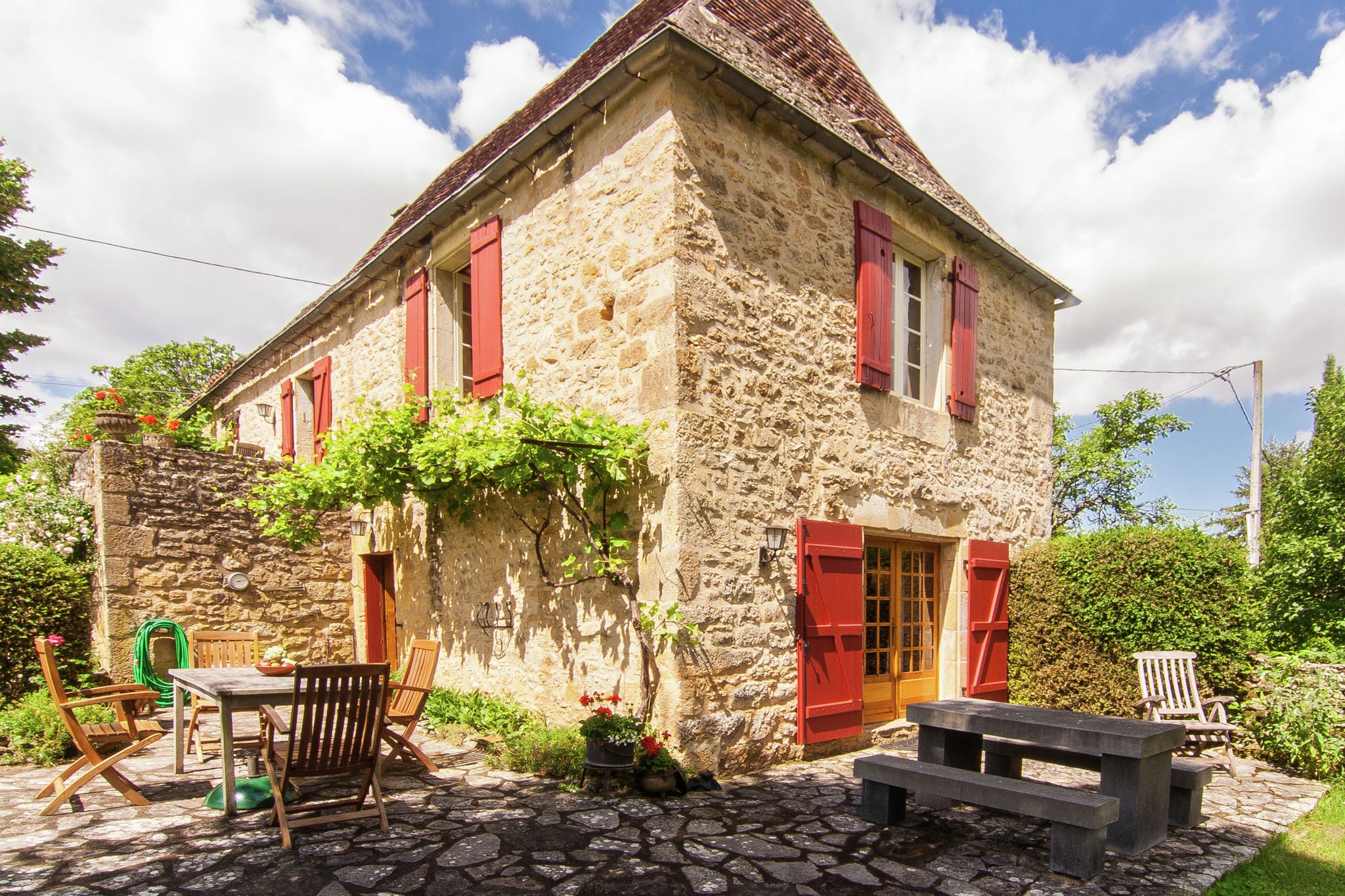 Spacious Farmhouse in Saint-Cybranet with Private Garden