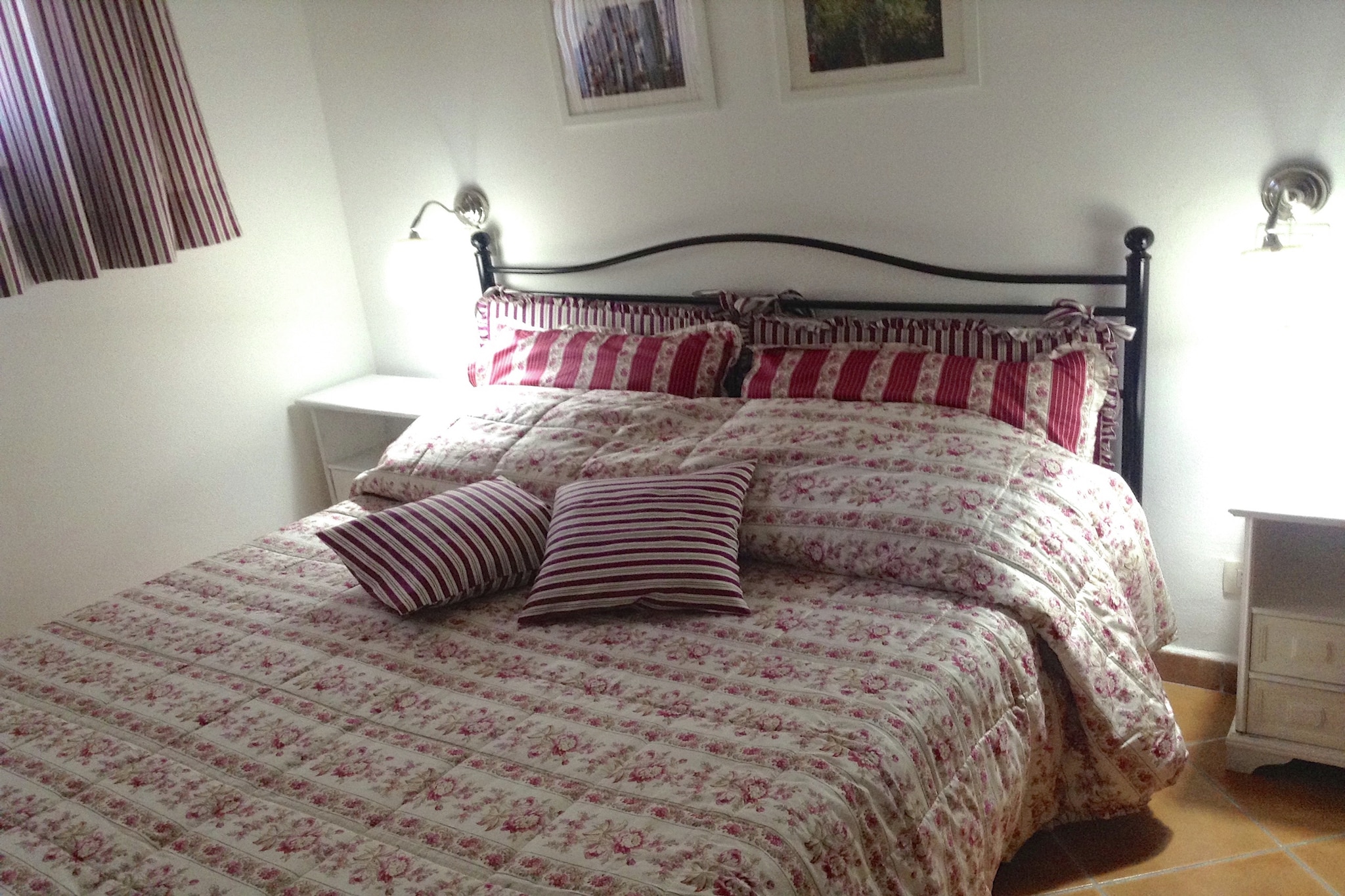Pino-Bedroom