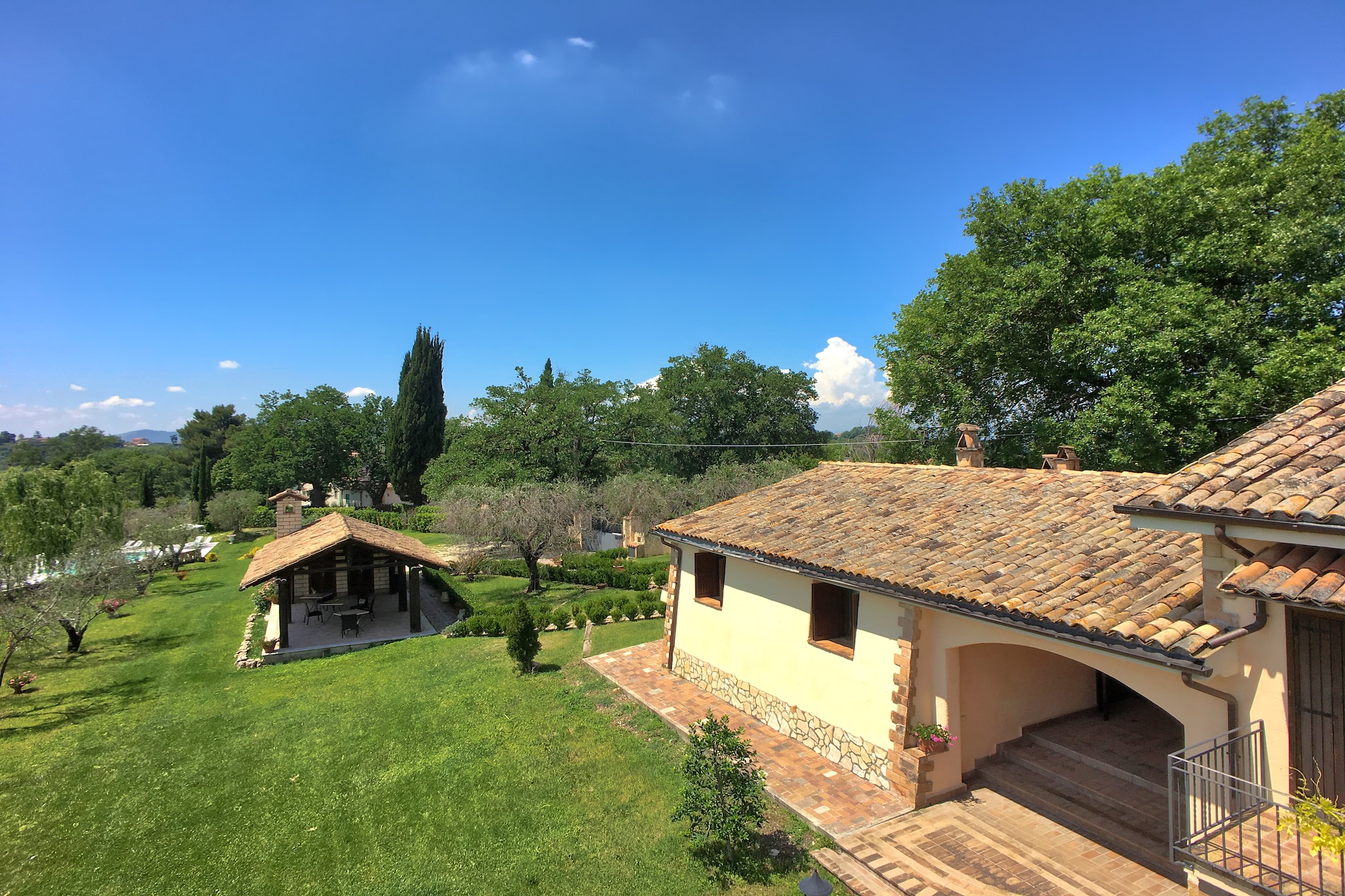 Exterior Summer