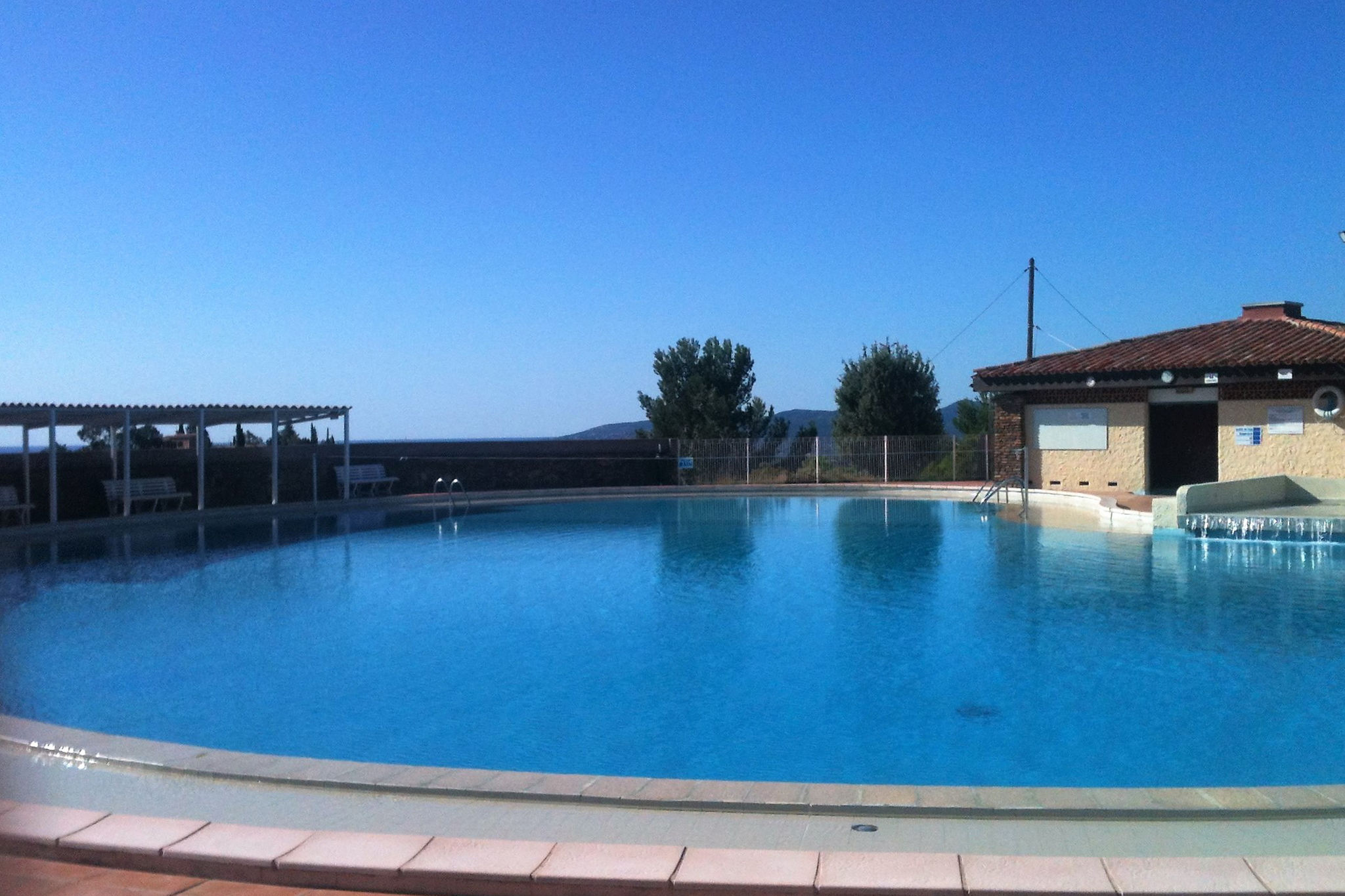 Charming holiday home, on a secured private domain with large swimming pool