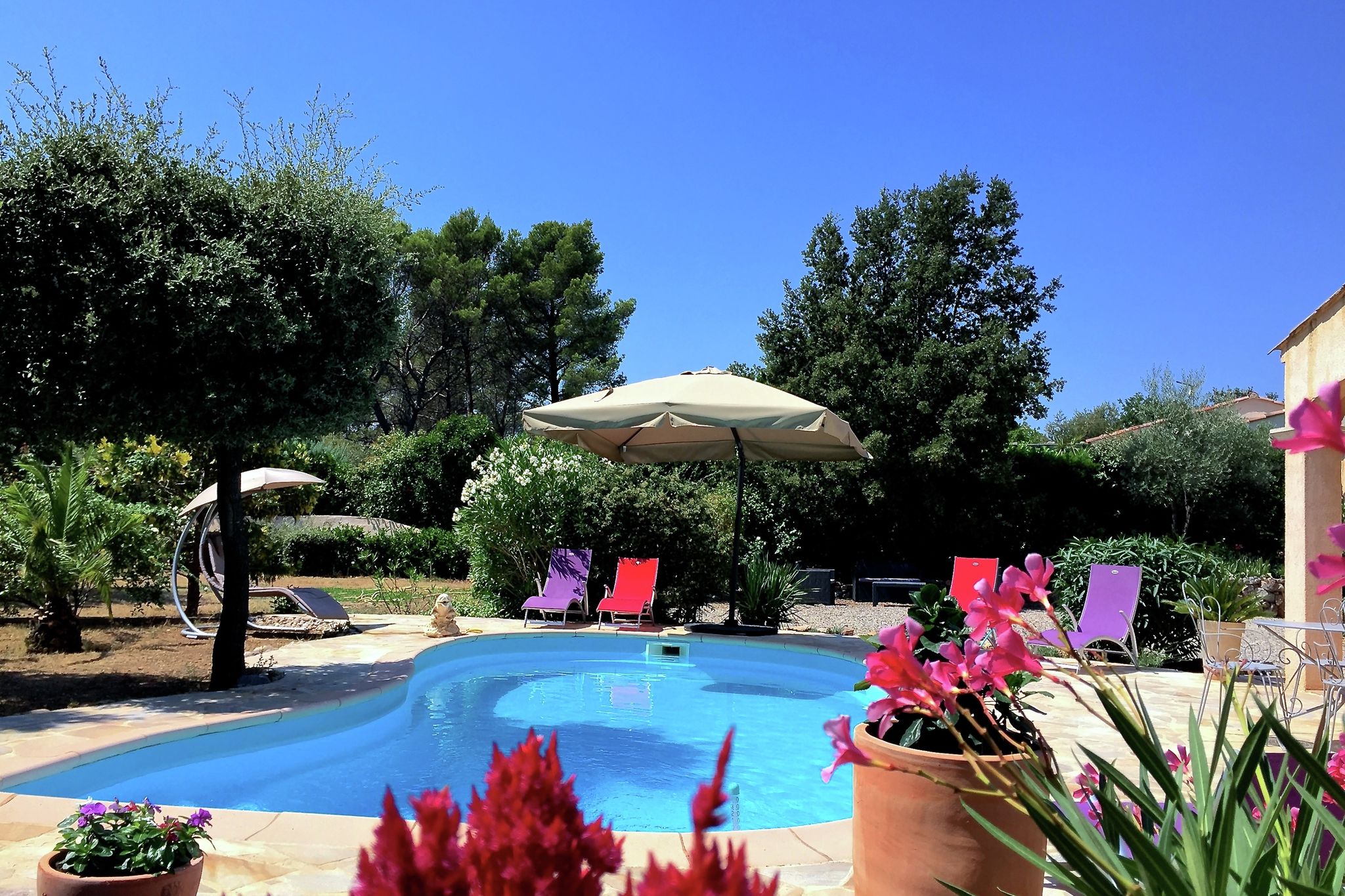 Landelijk ingerichte villa met privézwembad, op loopafstand van Flayosc