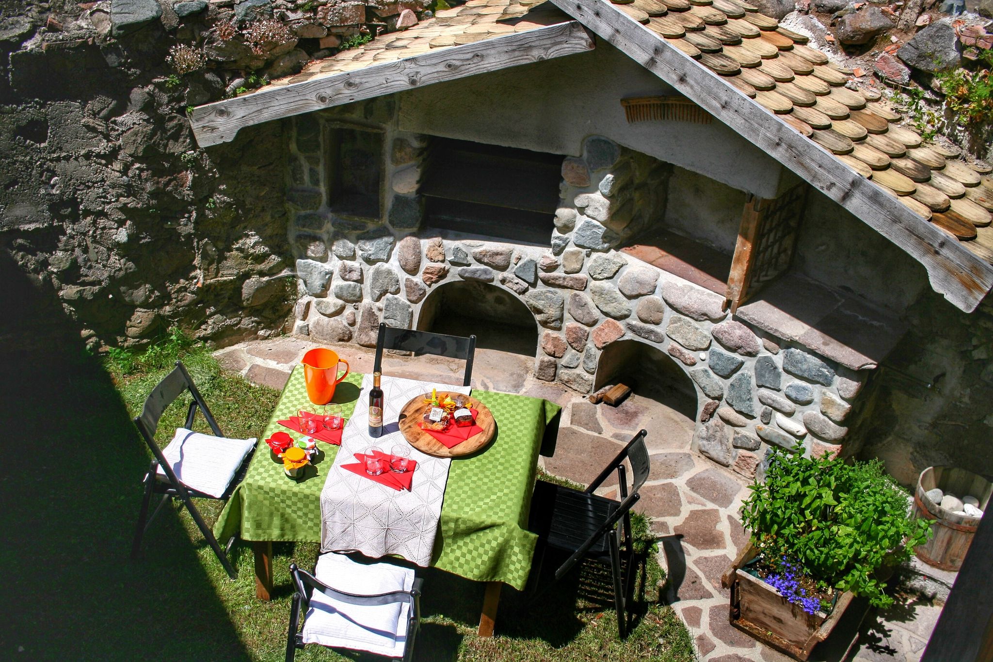 Modernes Cottage mit Garten in Predazzo Italien
