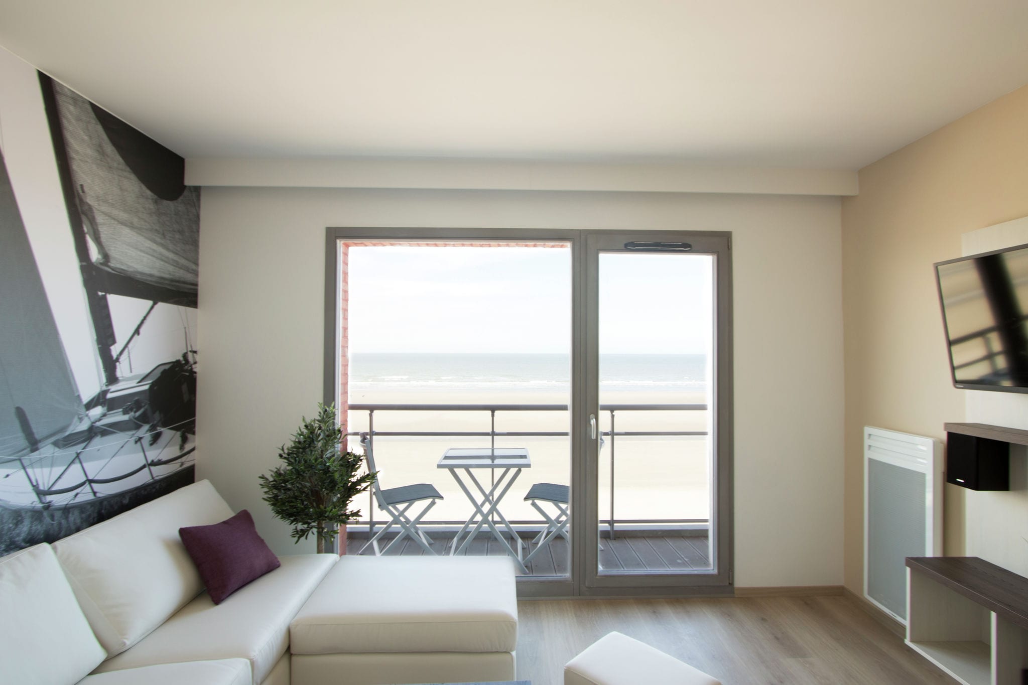 Modern appartement aan de zeedijk van badplaats Bray-Dunes
