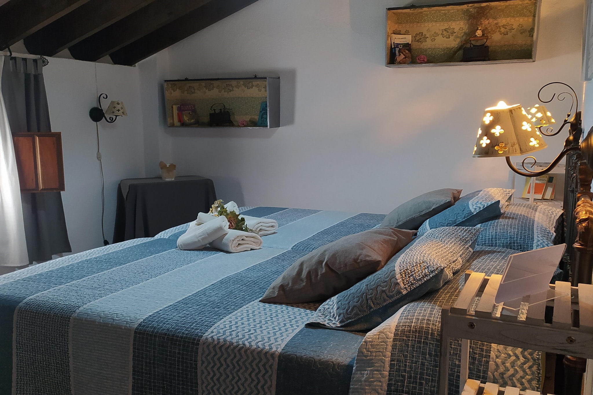Bed Room