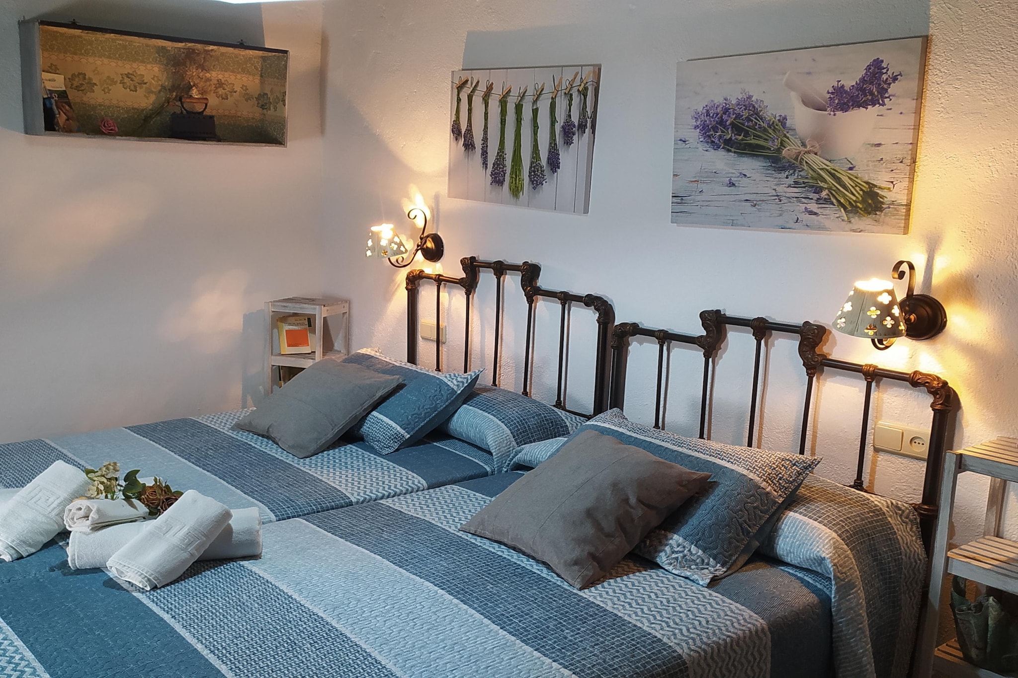 Bed Room