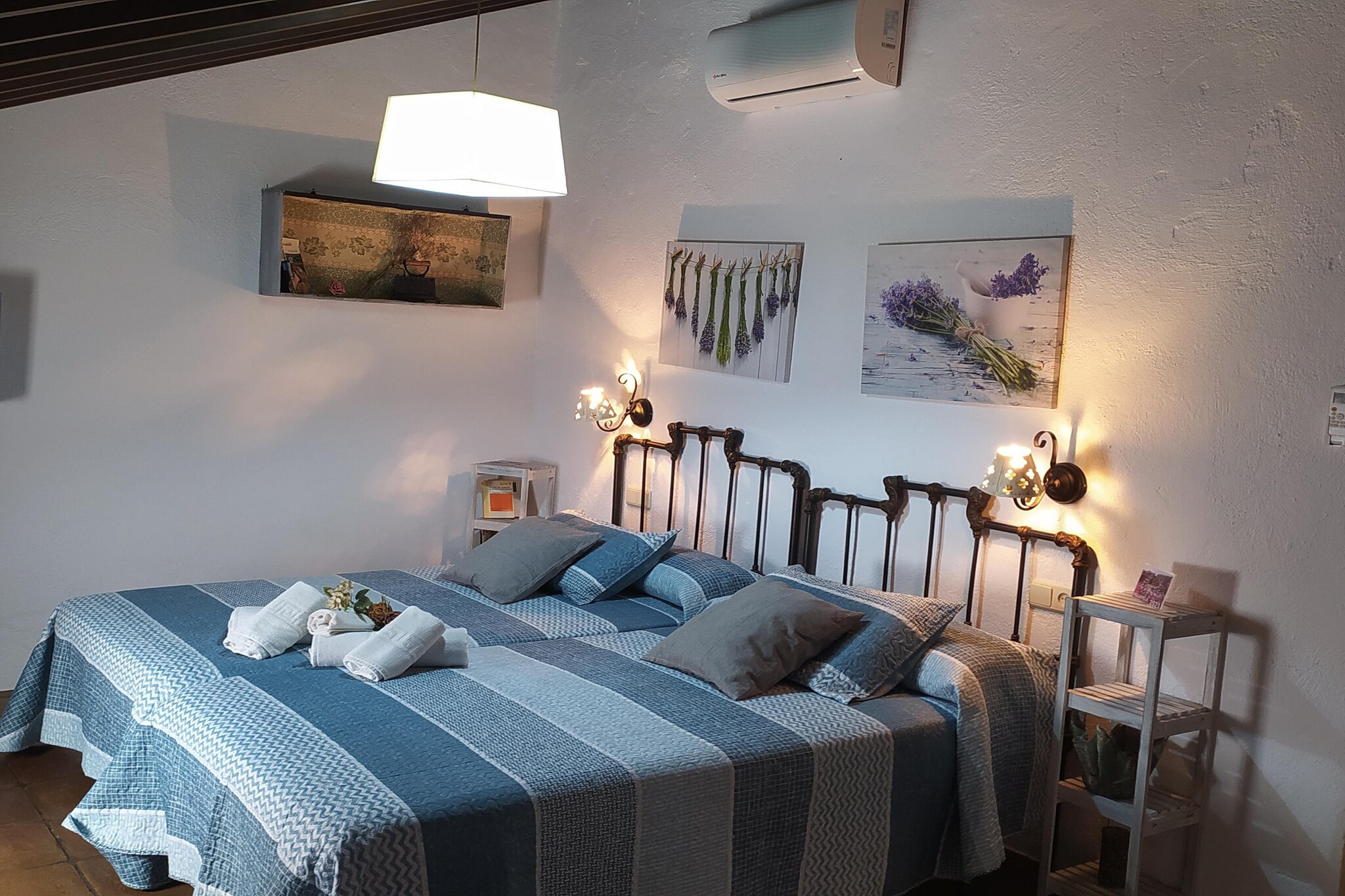 Bed Room