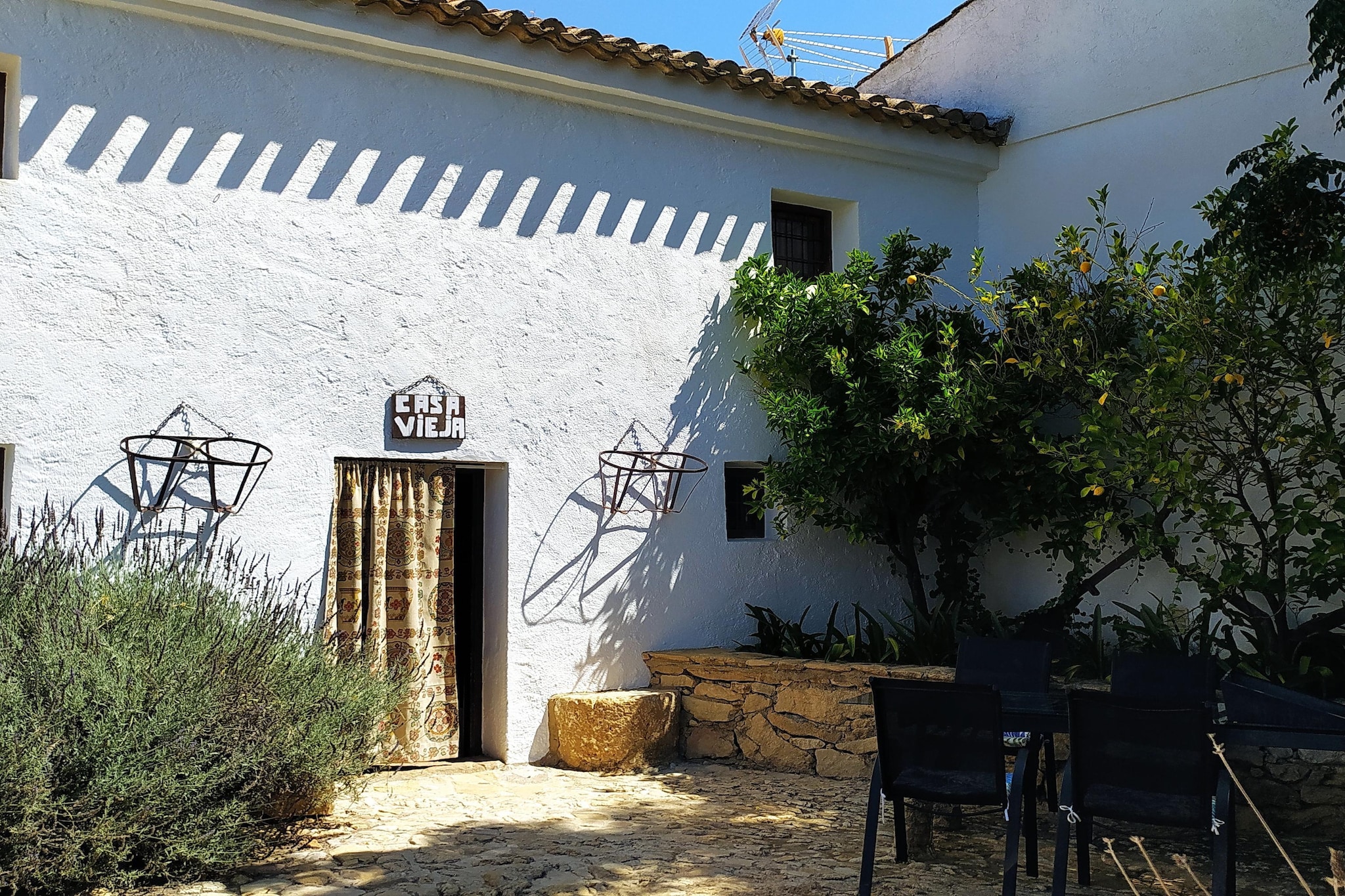 Exterior Summer
