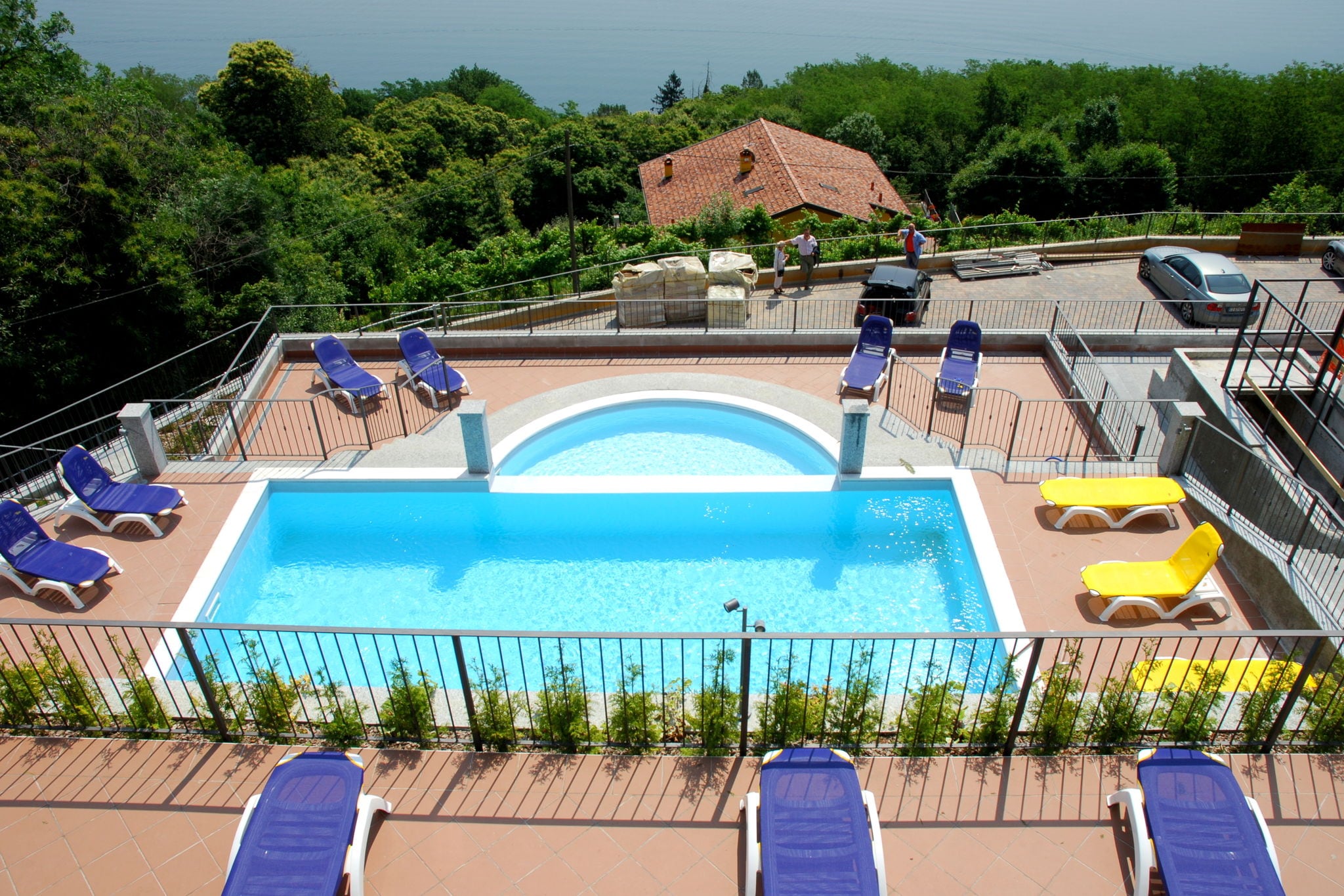 Landelijk appartement nabij Oggebbio met zwembad