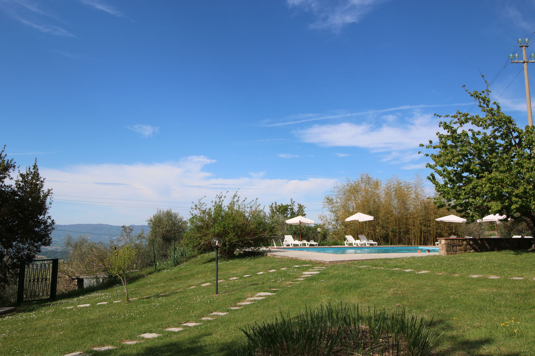 Geräumiger Bauernhof mit Swimmingpool in der Toskana