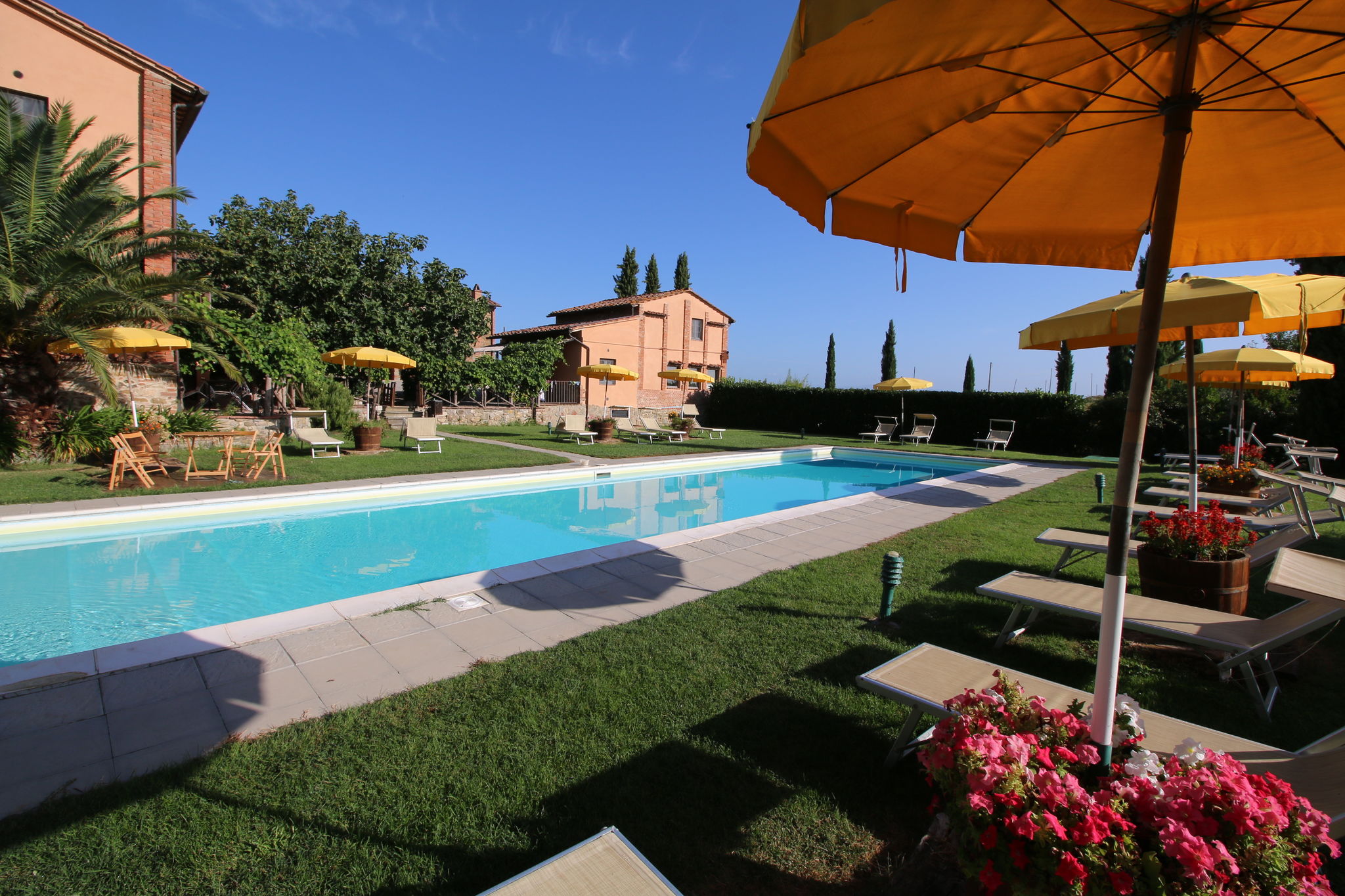Attractive apartment in Castiglione del Lago with pool