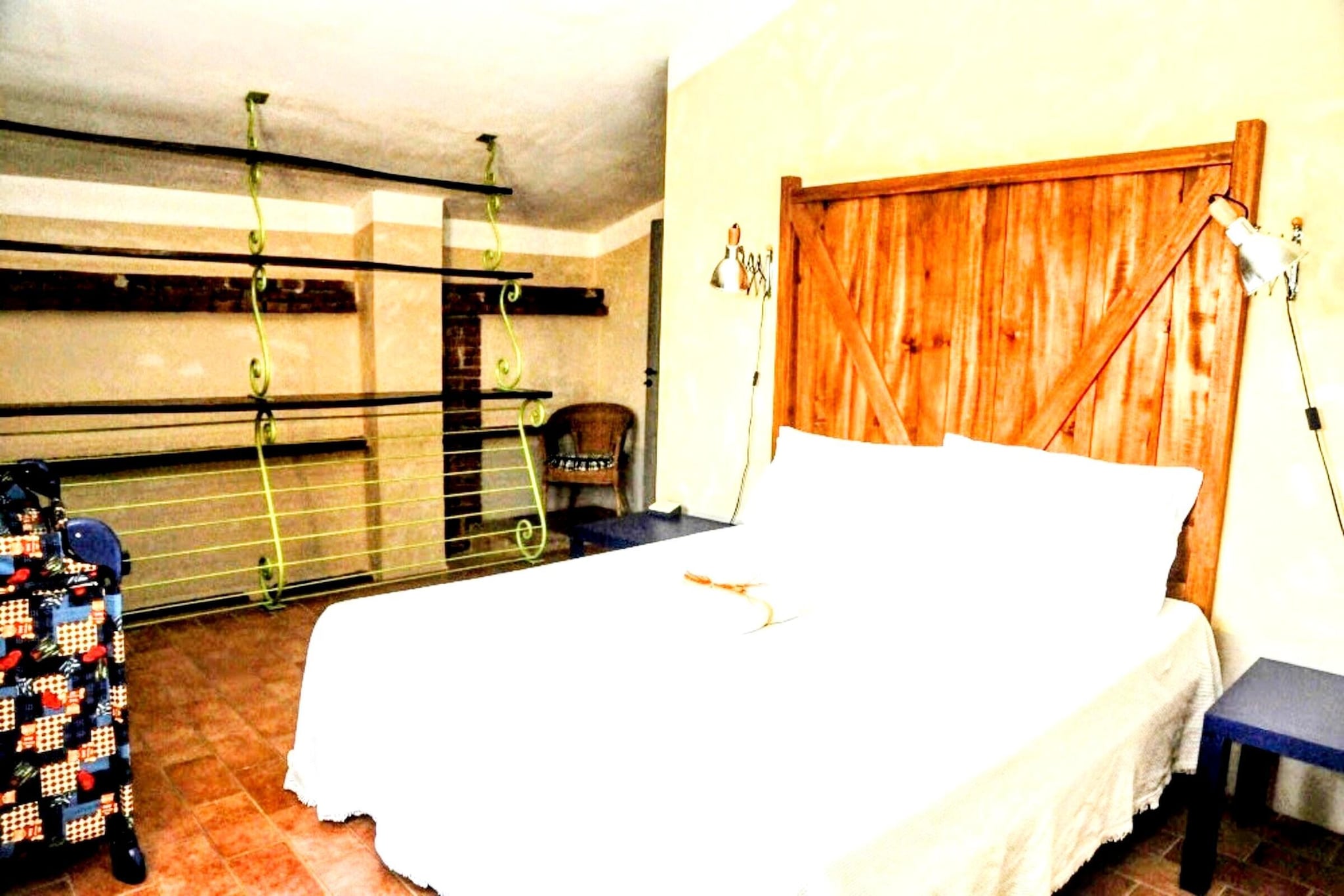 Ground floor: (Living room(double sofa bed), open kitchen, bedroom(double bed), bedroom(double bed), bathroom(shower, washbasin, toilet, bidet))\n\nwashing machine(shared with other guests, paid), heating, terrace(private), garden(shared with other guests), BBQ, parking, swimming pool(shared with other guests, 15 x 5 m., opened from Jun upto and including Sep), play equipment, table tennis table, children\'s bed(on request), high chair(on request)