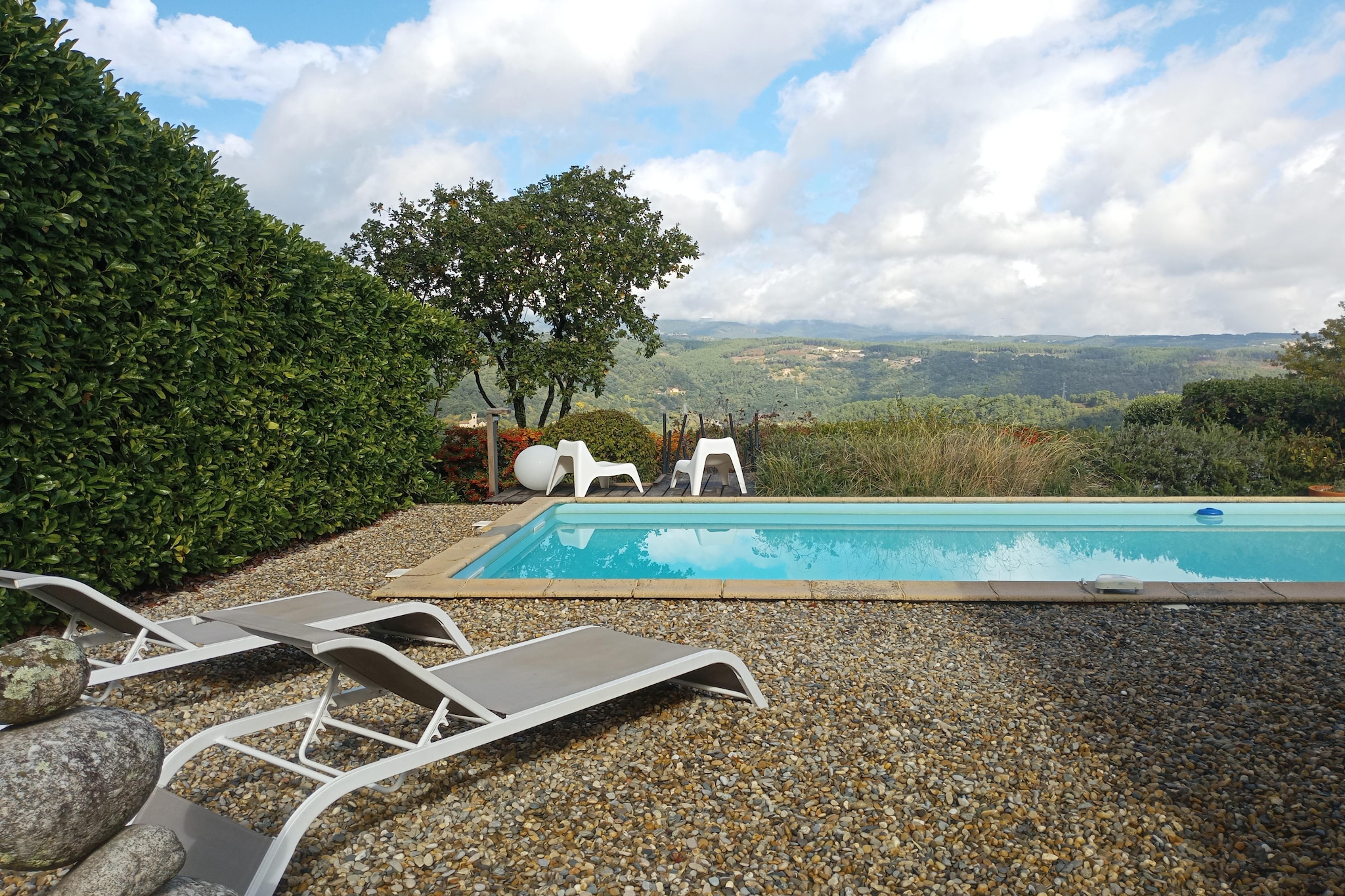 Villa - LES VANS-Zwembad