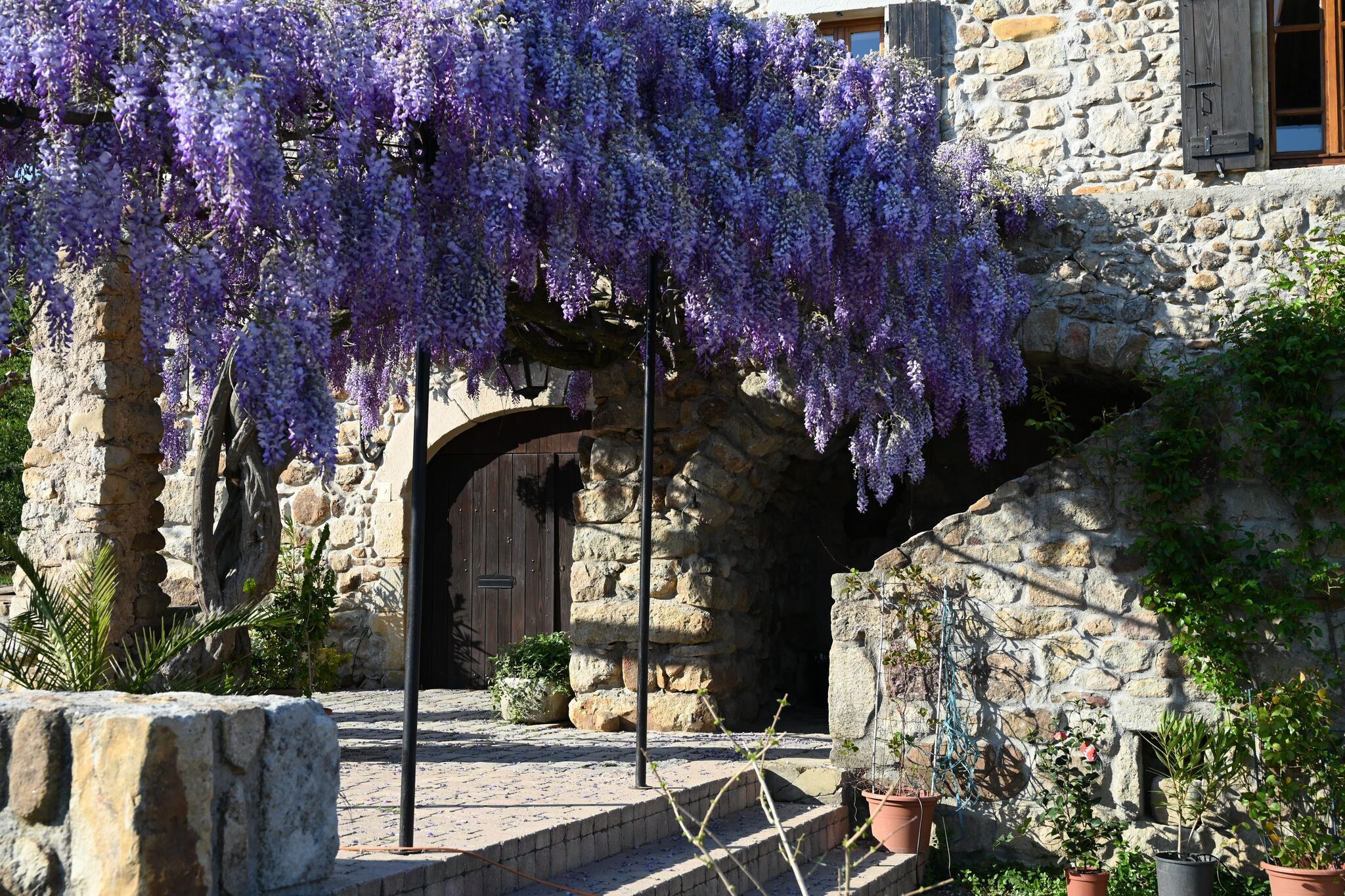 Ruime villa in de Ardèche tussen de wijngaarden