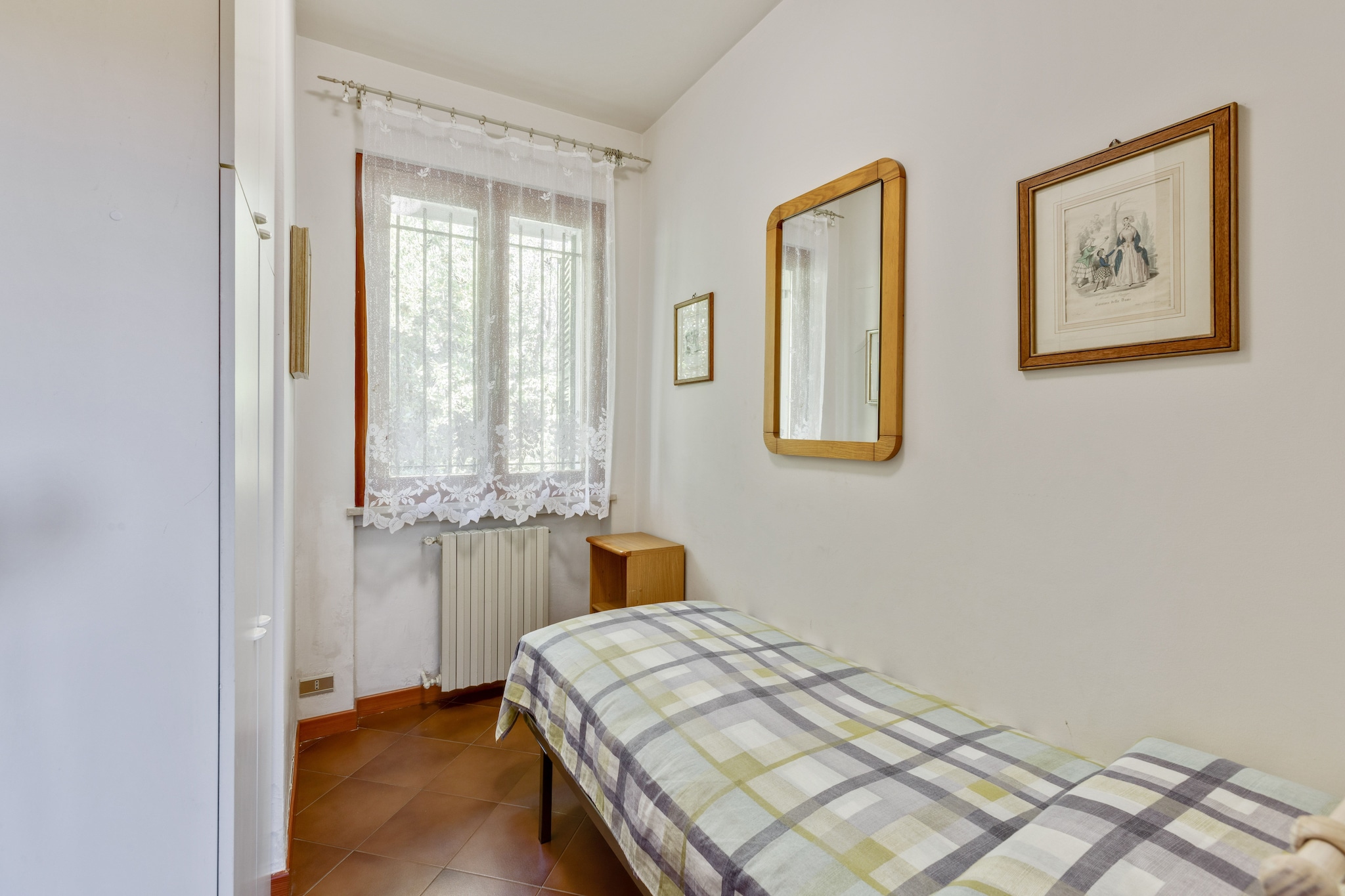 Bed Room