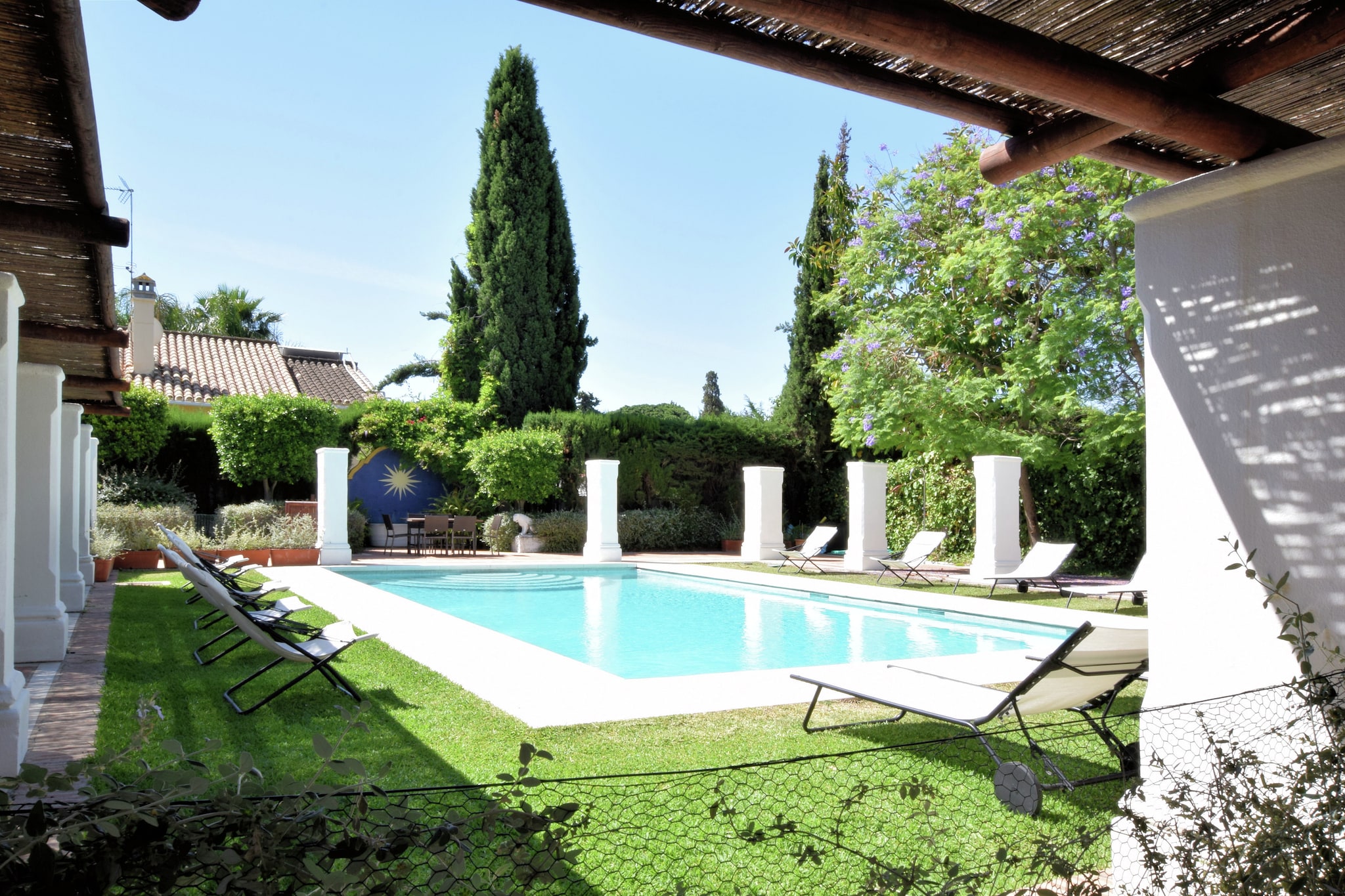 La Abadesa-Pool