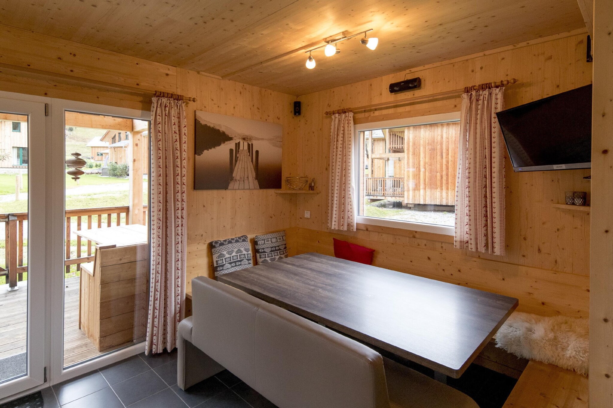 Pleasant chalet with indoor hot tub