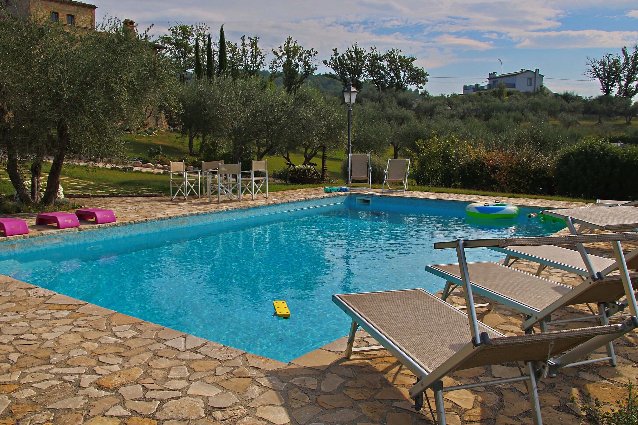Schön Landhaus inmitten von Olivenbäumen, einen privaten Pool, Wellnesscenter