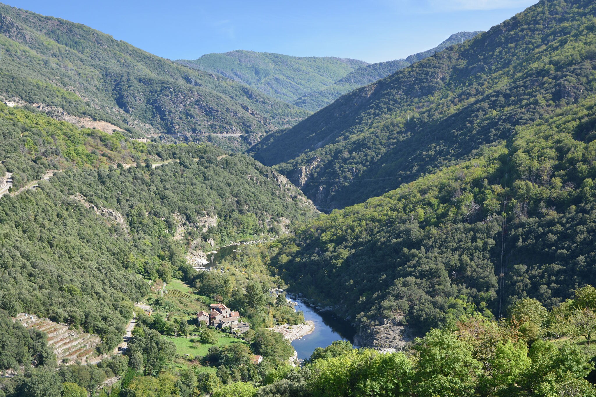 Villa in de Cevennen op grens met Ardèche met schitterend uitzicht op een meer