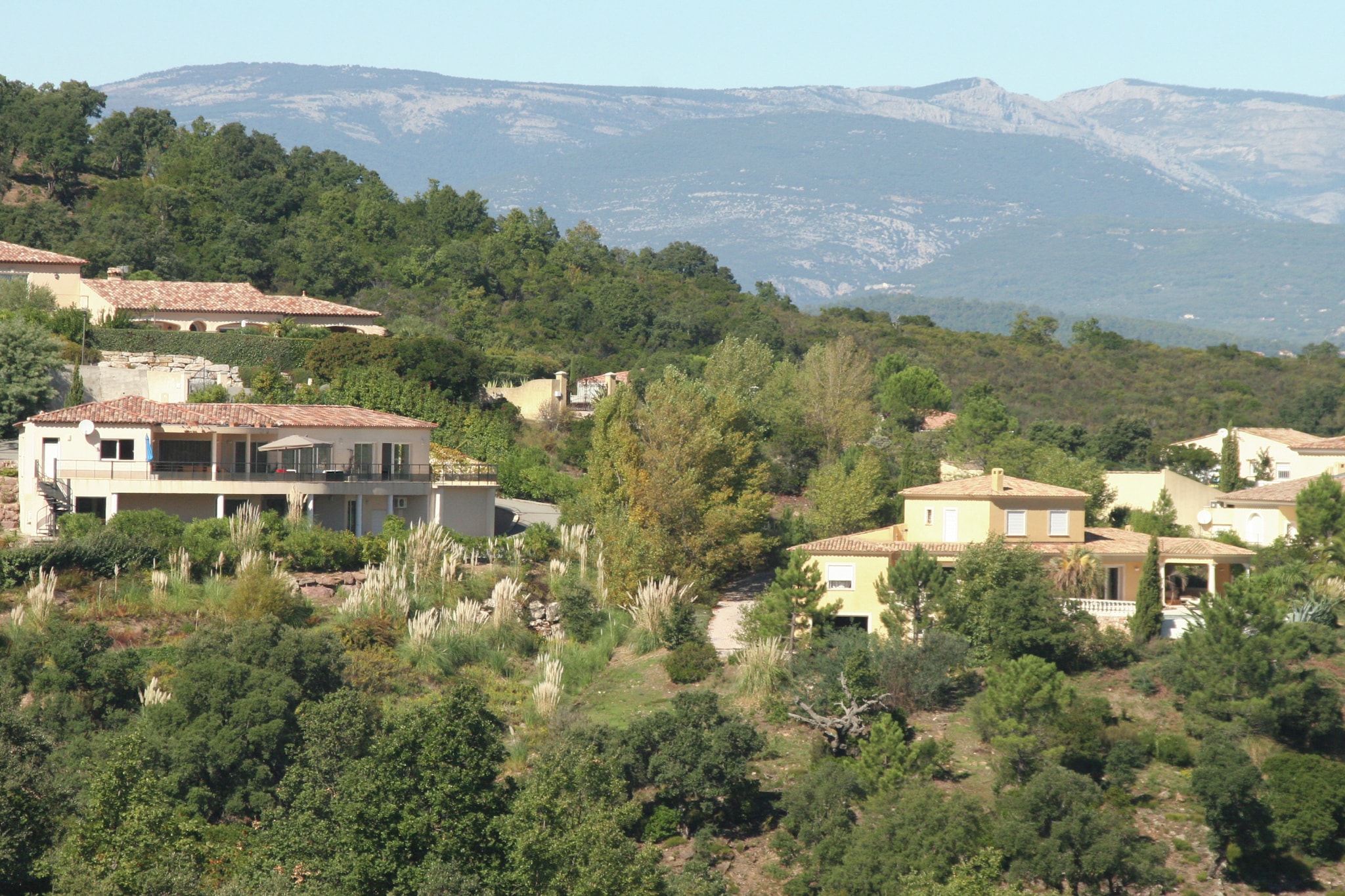 Villa le Mareret-Exterior summer