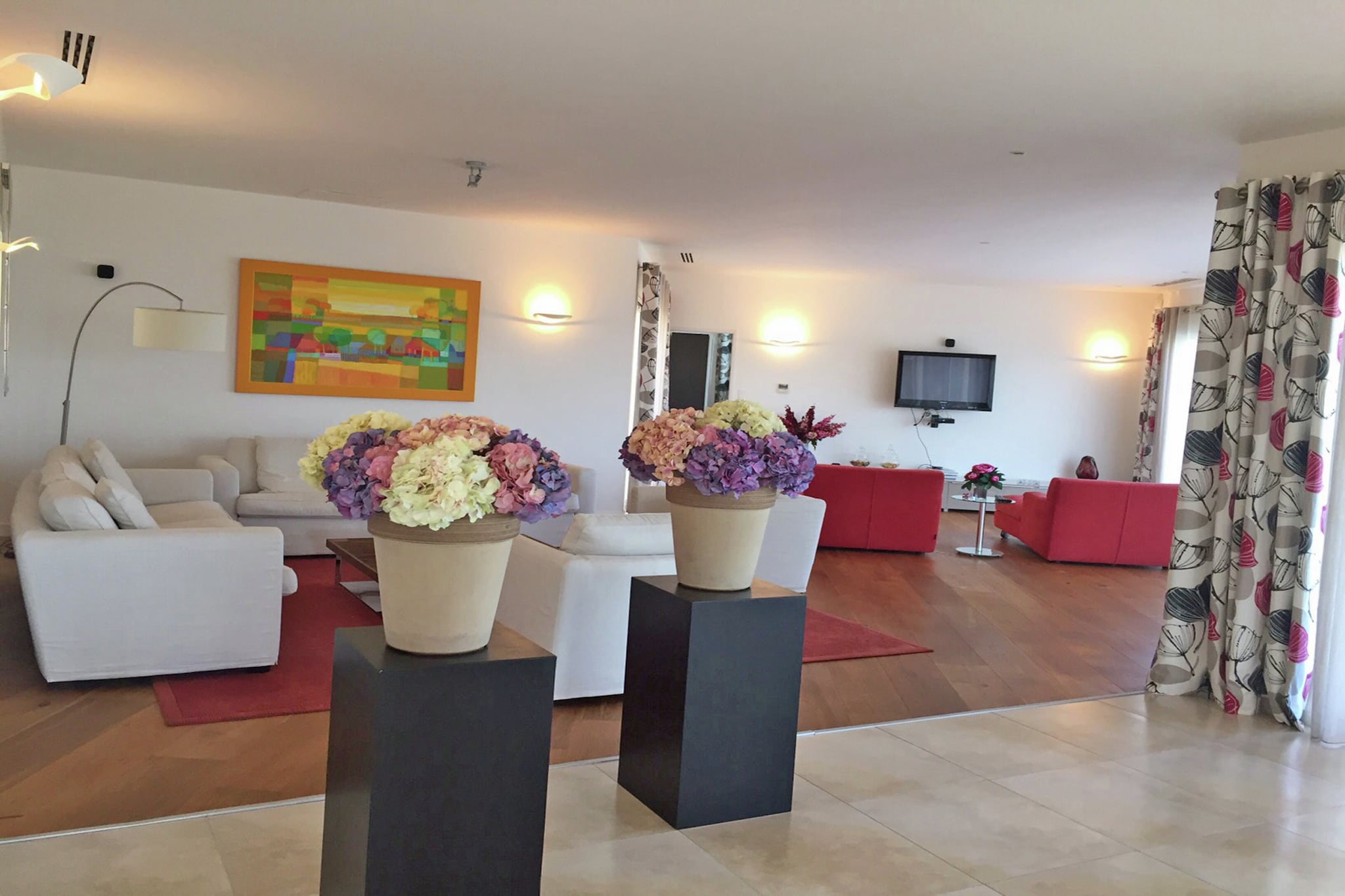 Villa le Mareret-Living room