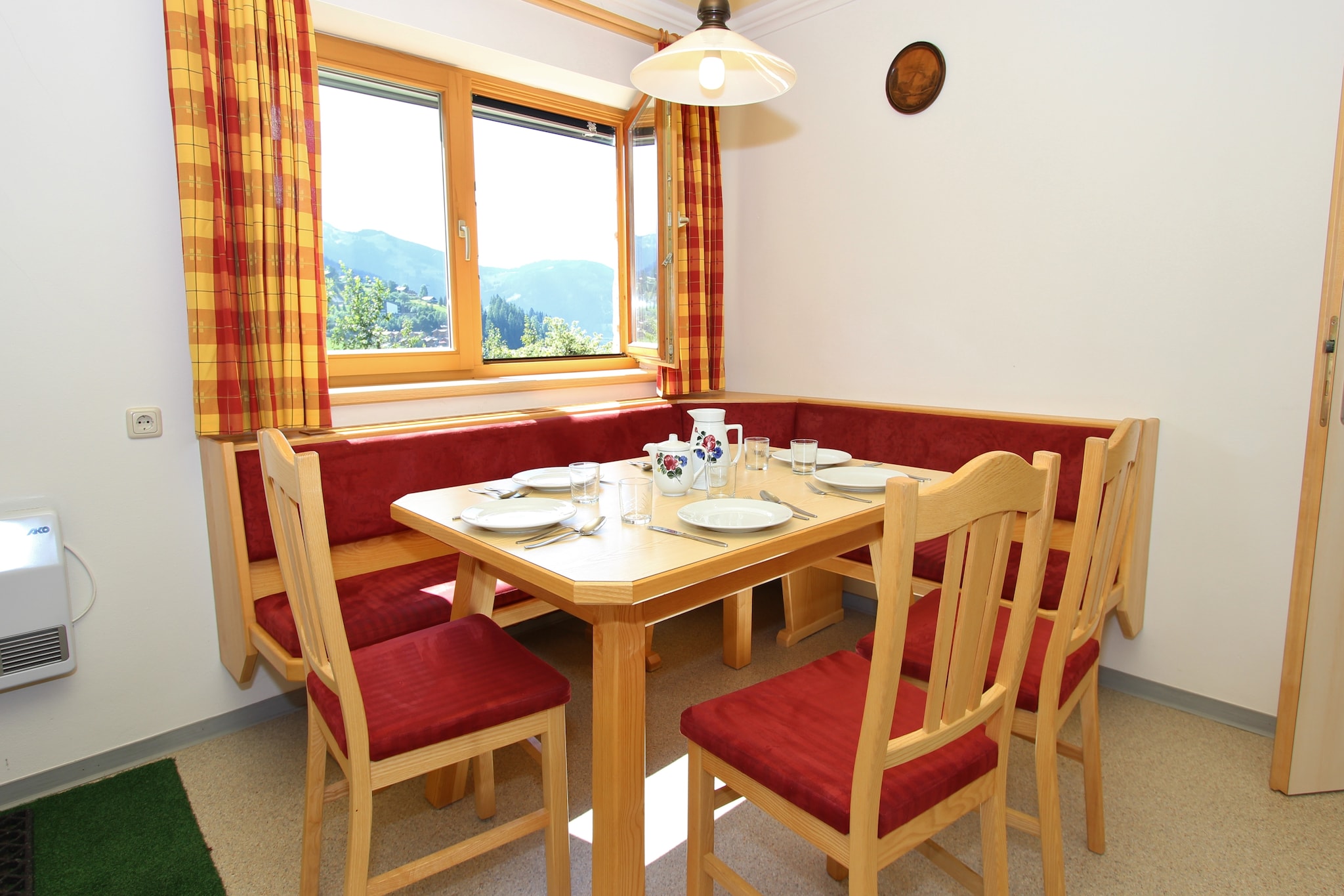 Ground floor: (Living room(TV, terrace), Living room(double sofa bed, TV, terrace), Kitchen(cooker(2 ring stoves), fridge-freezer), open kitchen(cooker, oven, dishwasher, fridge-freezer), bedroom(double bed), bedroom(double bed), bedroom(double bed), bathroom(shower, 2x washbasin), bathroom(shower, washbasin), toilet, toilet)\n\nrecreation room(table tennis table, table football), ski storage(ski boot heaters), parking