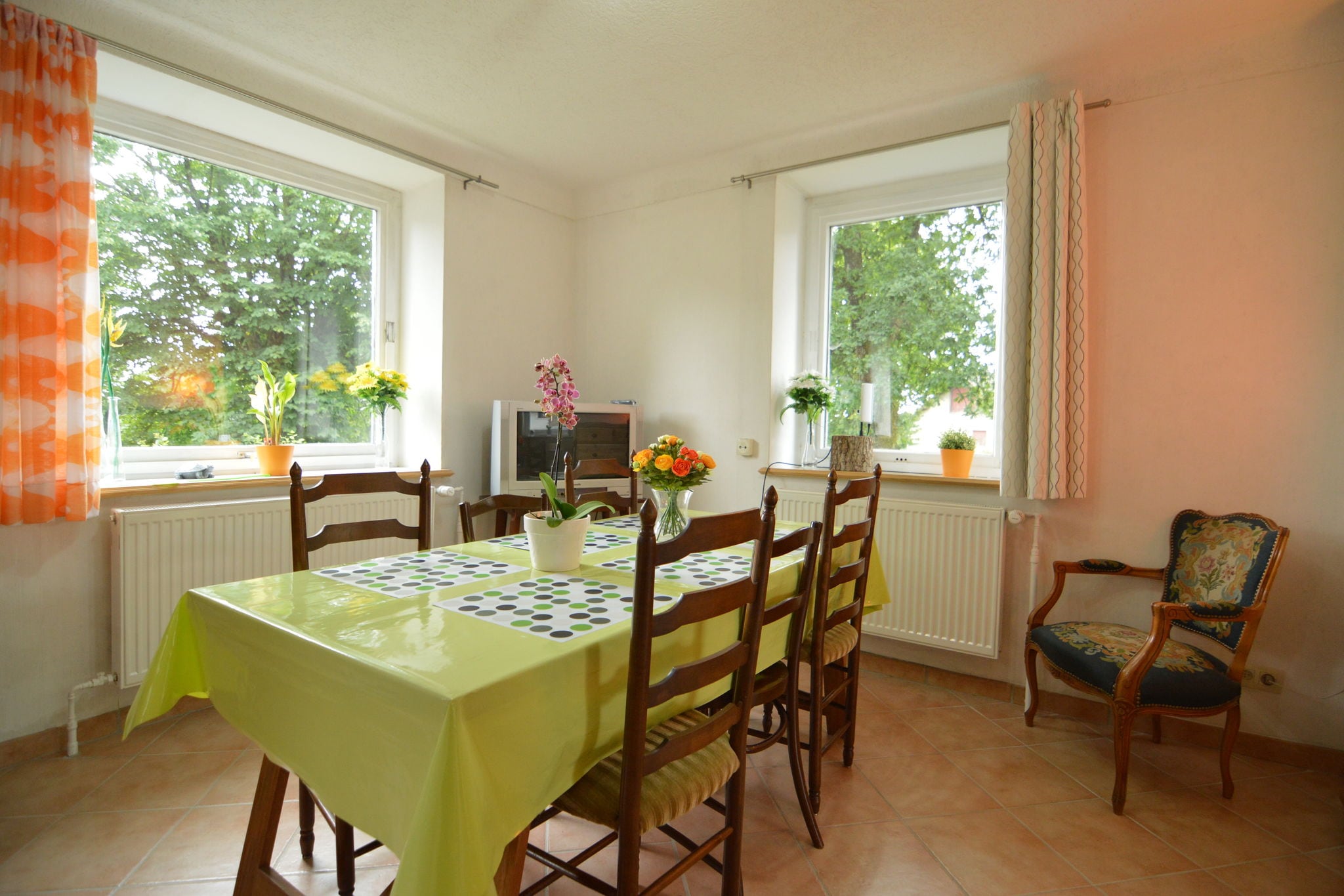 Comfortabel vakantiehuis in Butgenbach met een tuin