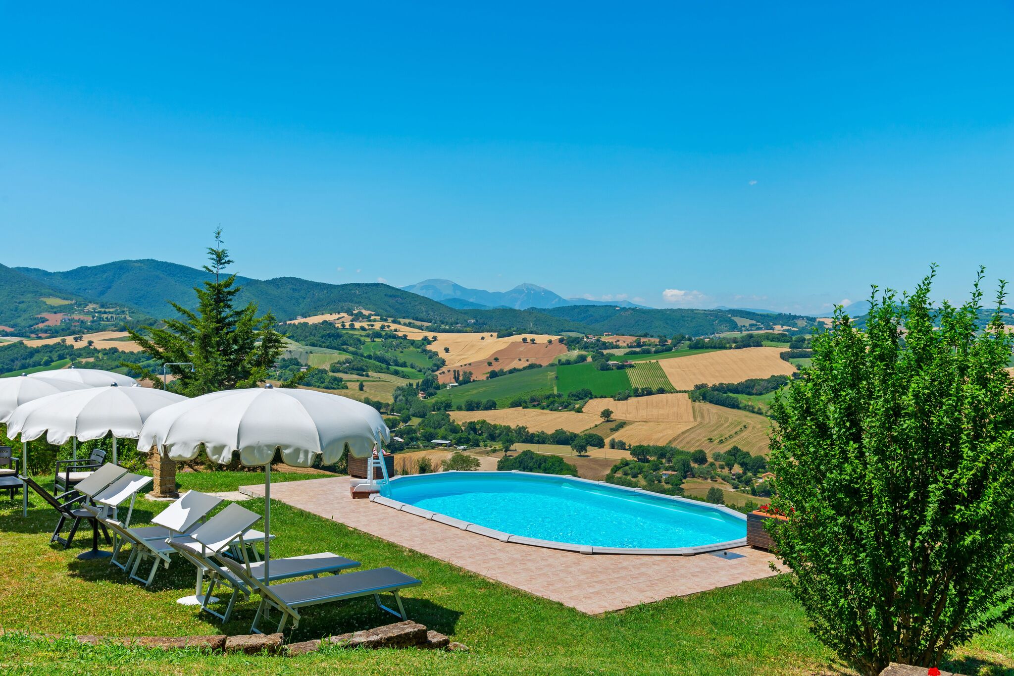 Belle villa à Piticchio avec piscine