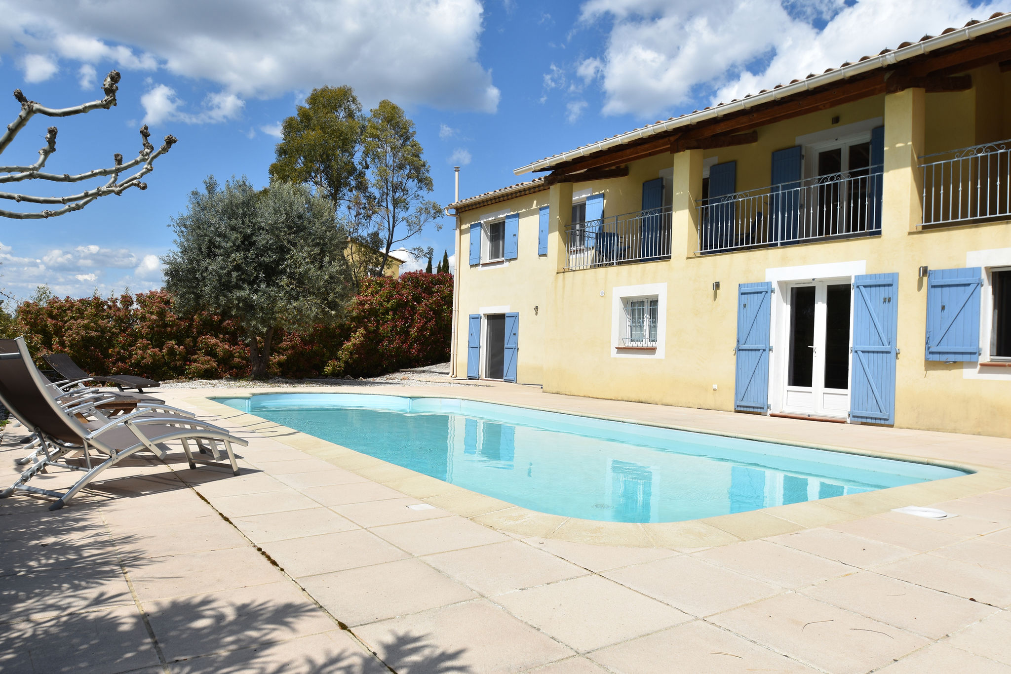 Ruimtelijke villa met privézwembad mooi uitzicht op 30km van de Côte d'Azur