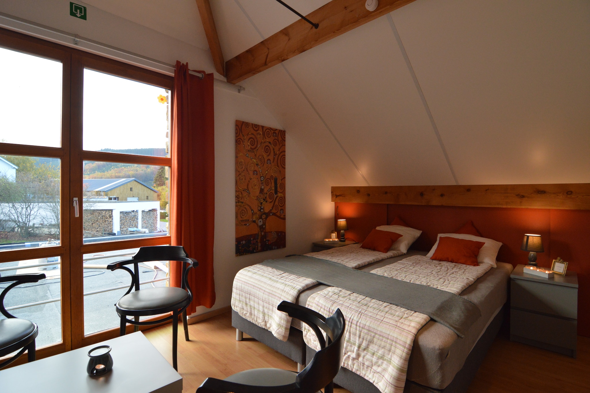 Bed Room