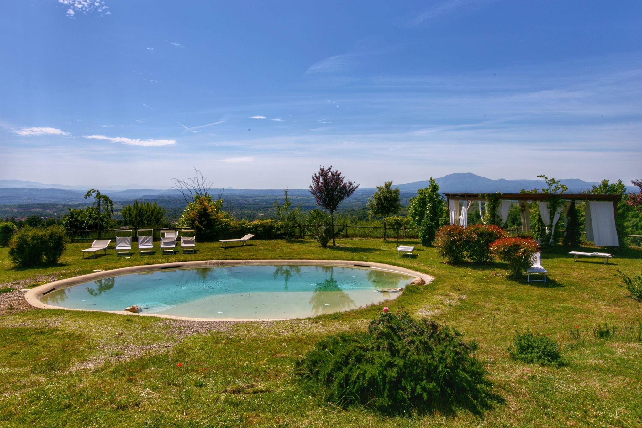 Chalet confortable avec piscine à Graffignano en Italie