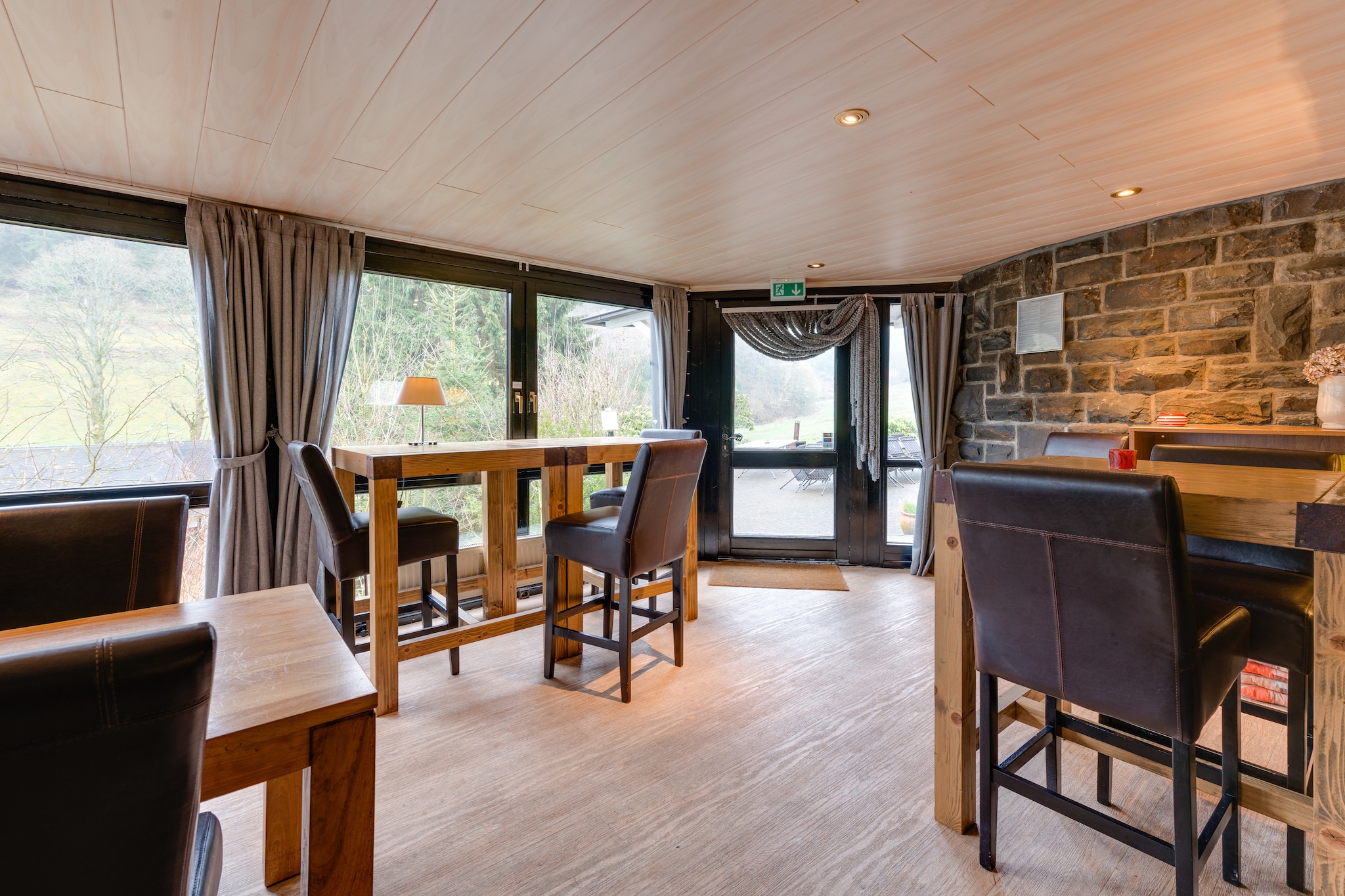 Kom als groep genieten van luxe en privacy; ieder een eigen slaapkamer en douche