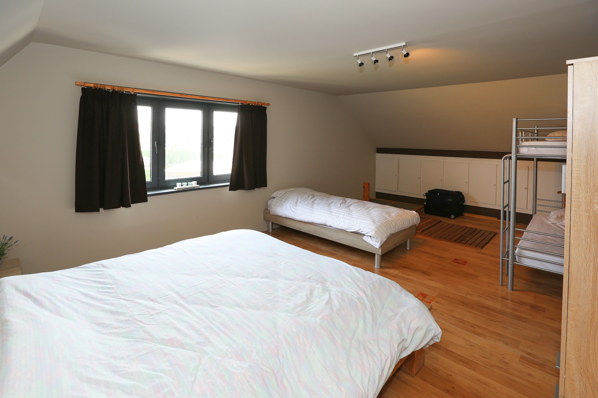 Vakantiehuis Middelkerke max. 20 personen 5 slaapkamers sauna #24