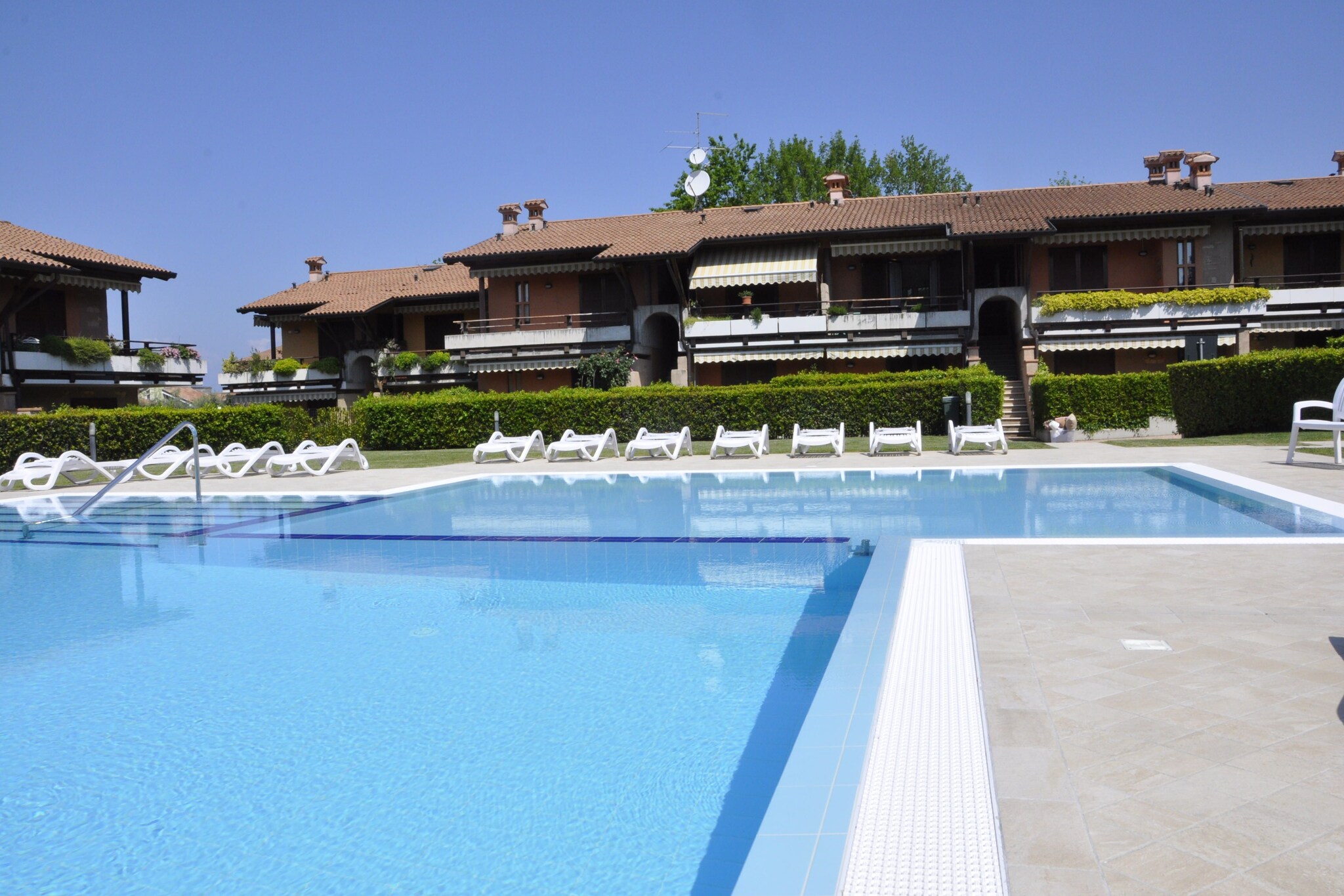 Holiday Home Lazise near Lake and Gardaland